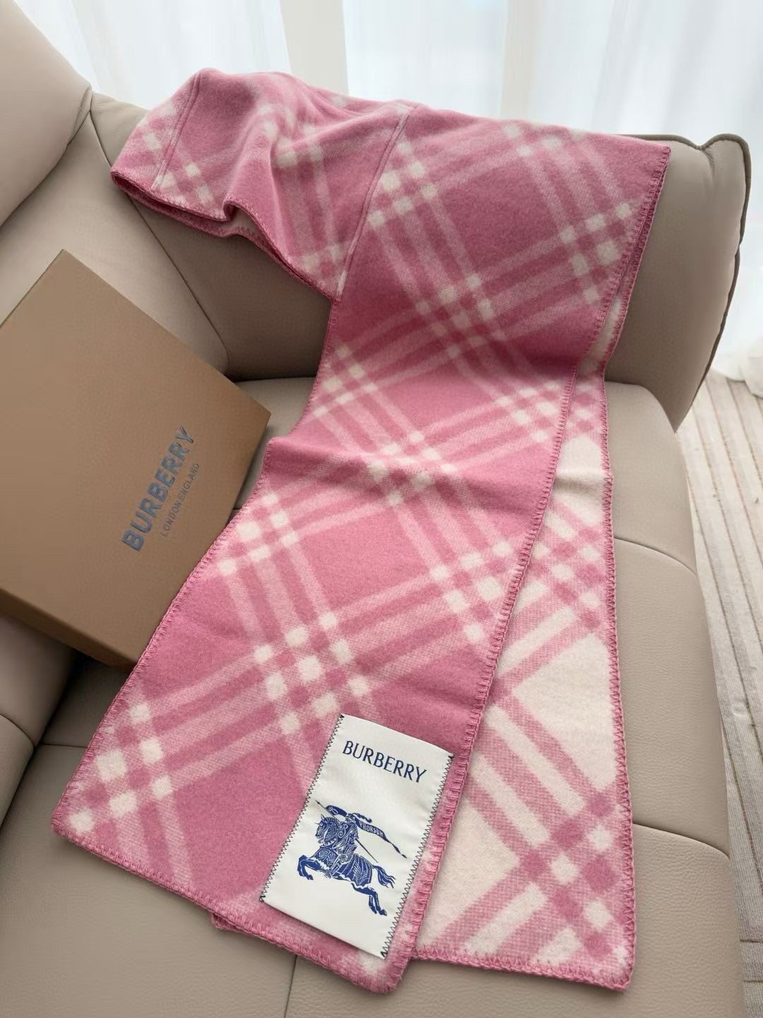 B**rry scarf 30x195cm
