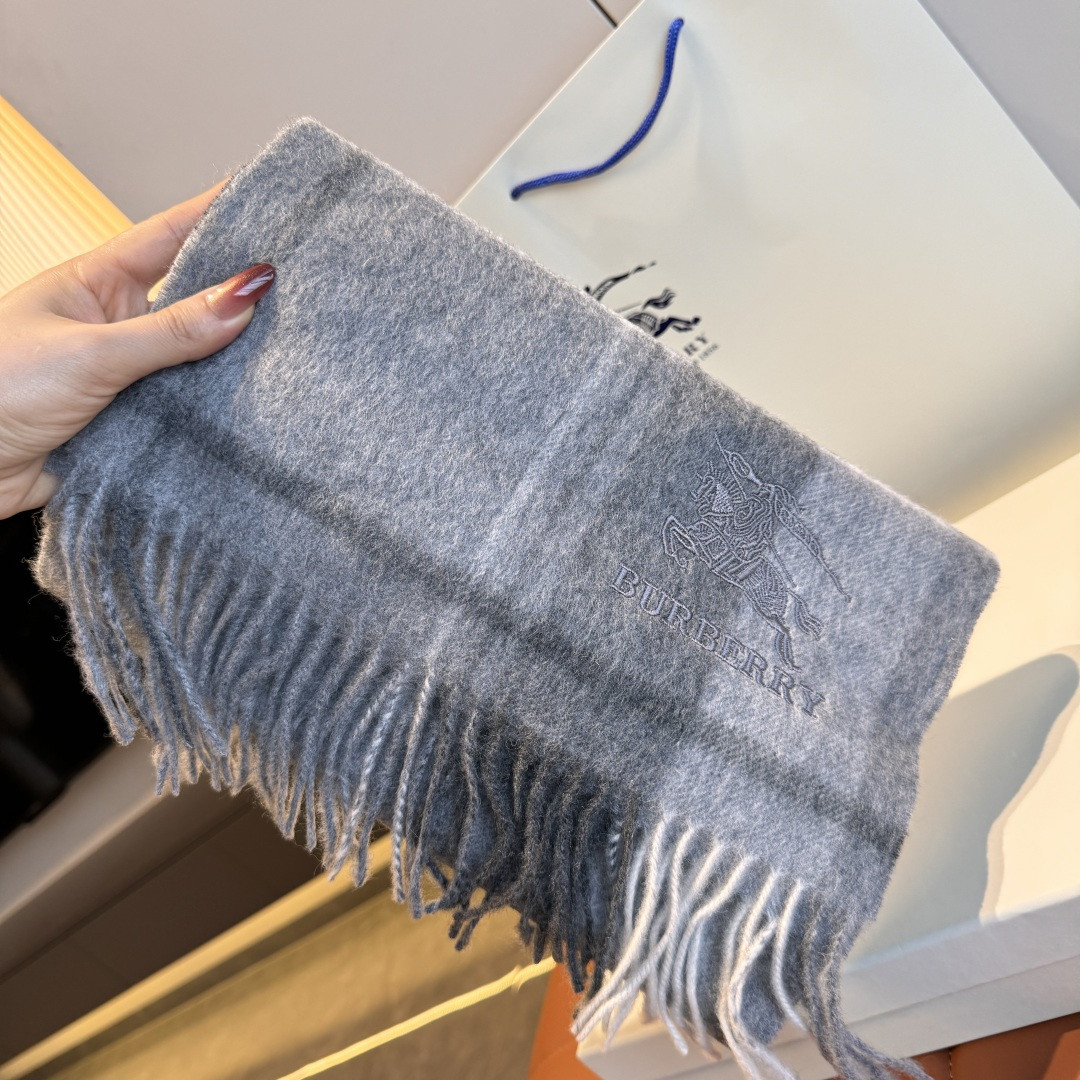 B**rry scarf 32x180cm
