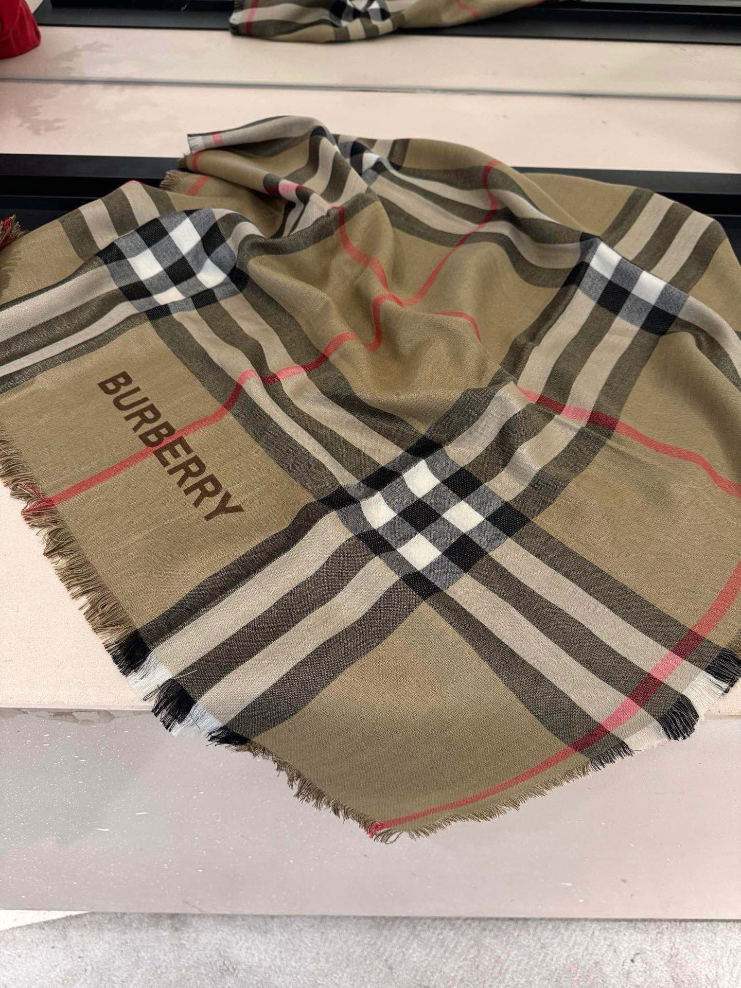B**rry scarf 70x220cm