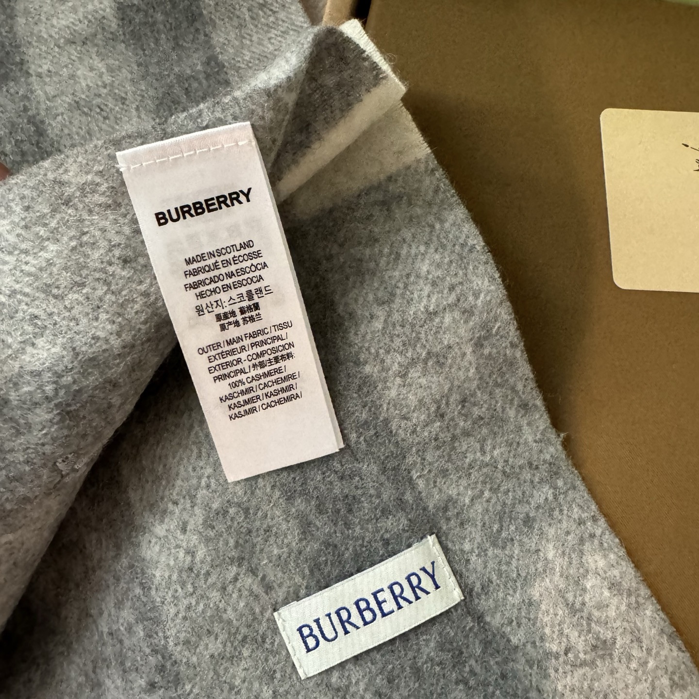 B**rry scarf 30x180cm 100% lambswool