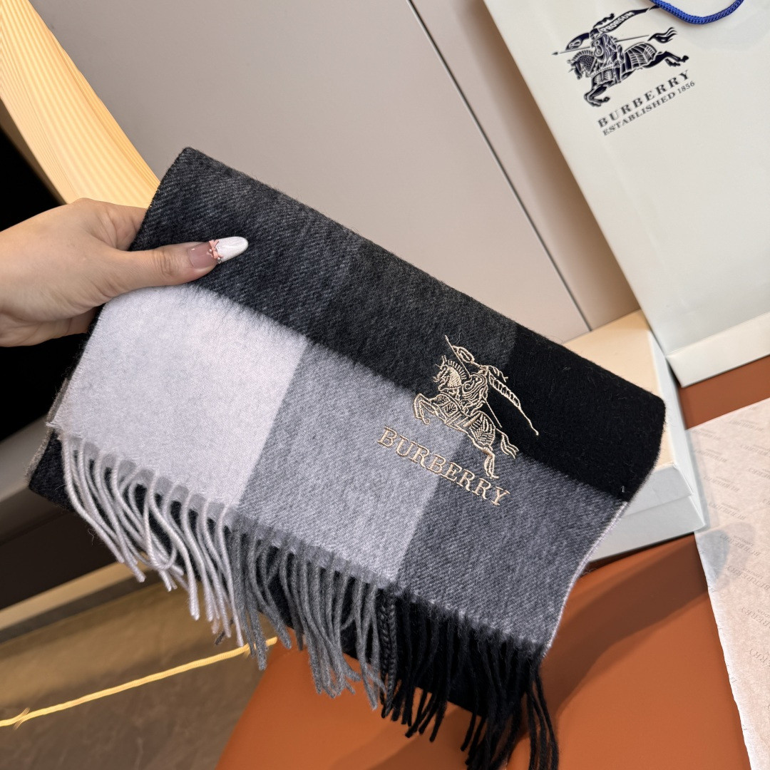 B**rry scarf 30x180cm 100% cashmere