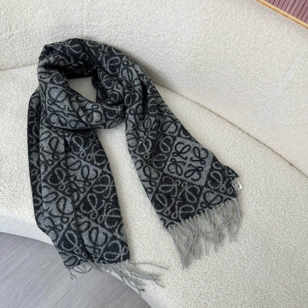 L0ew* scarf 38x180cm