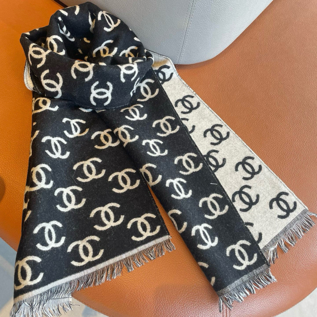 Ch*el scarf 35x180cm 95% wool 5% cashmere
