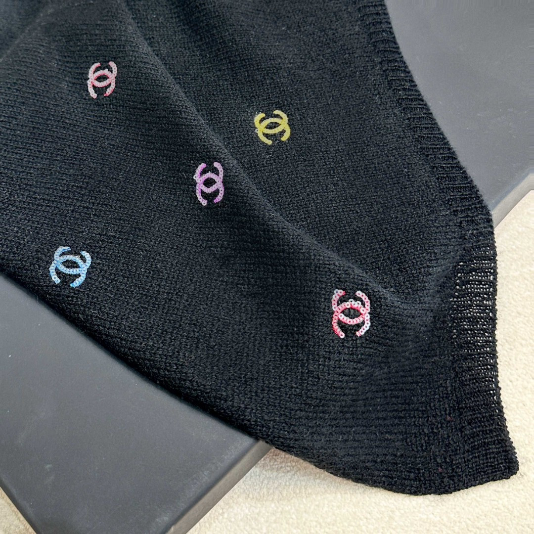 Ch*el scarf 65x180cm 60% cashmere 40% mulberry silk