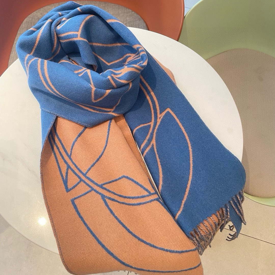 H**mes scarf 40x195cm
