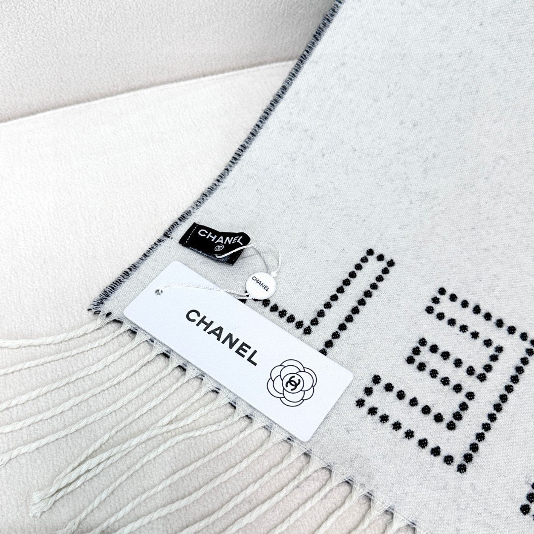 Ch*el scarf 70x200cm