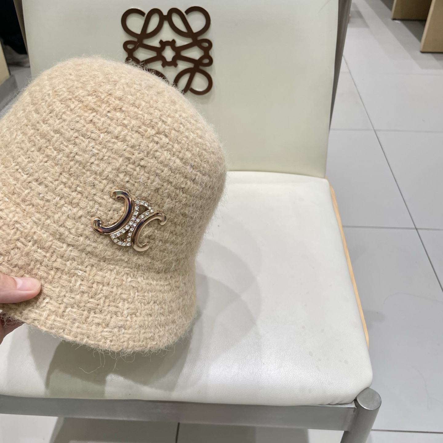 Ce**e knit bucket hat