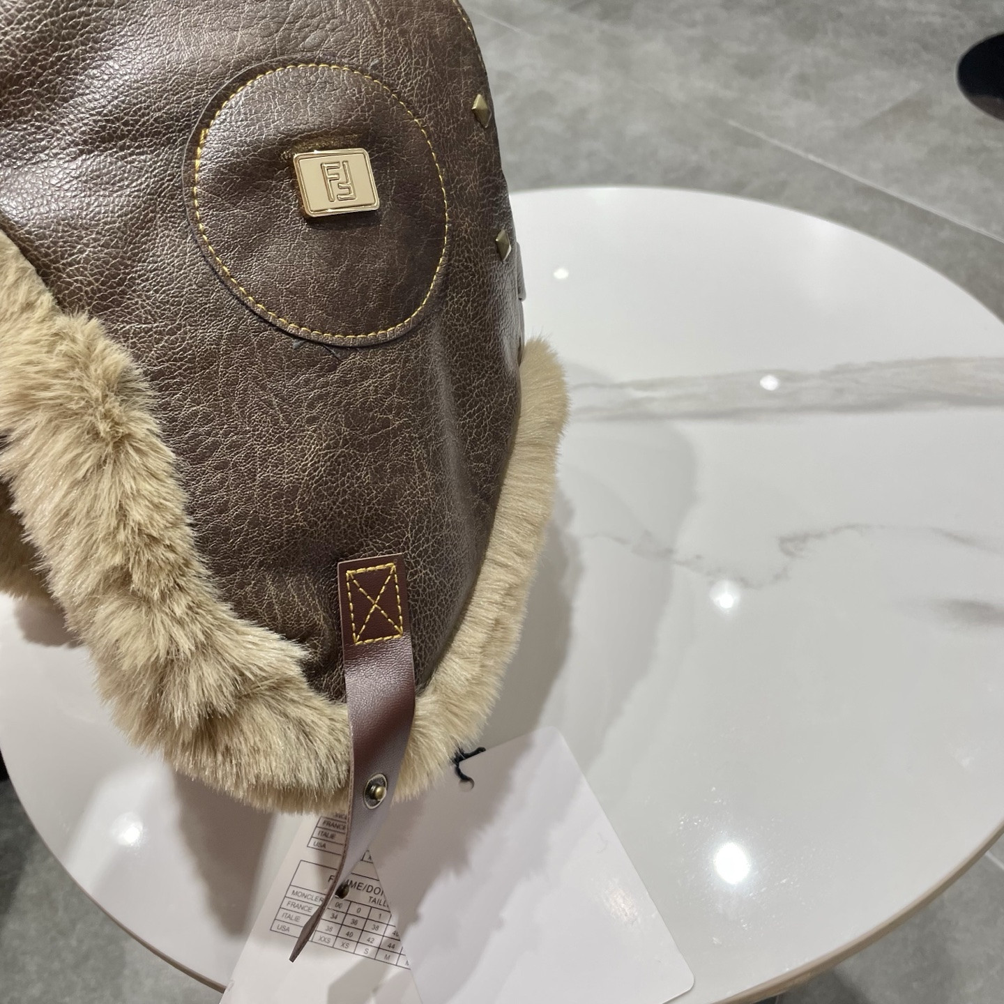 F**di trapper hat