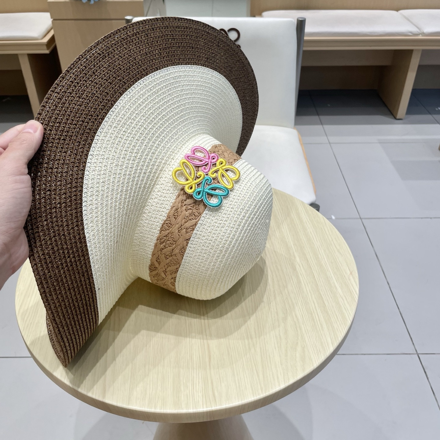 M1v M1v straw hat 57cm head circumference