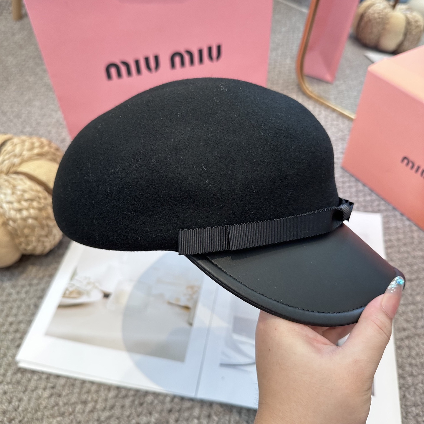 M1v M1v hat