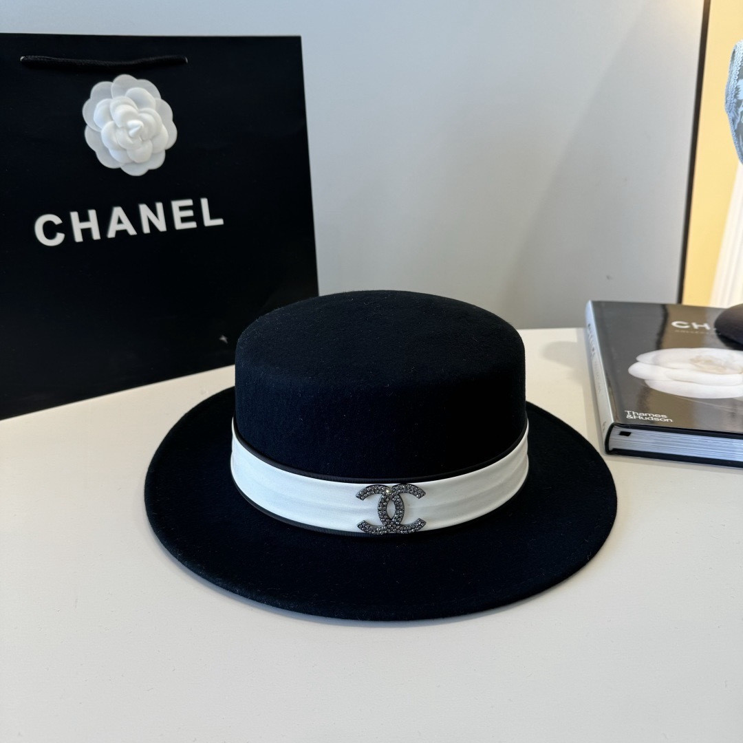 Ch*el wool felt hat 57cm head circumference