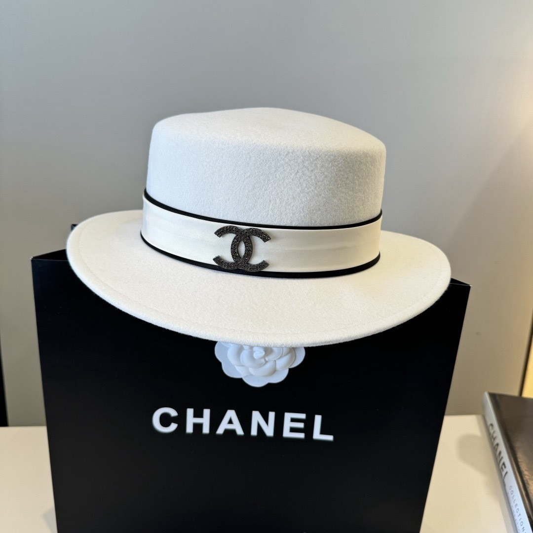 Ch*el wool felt hat 57cm head circumference
