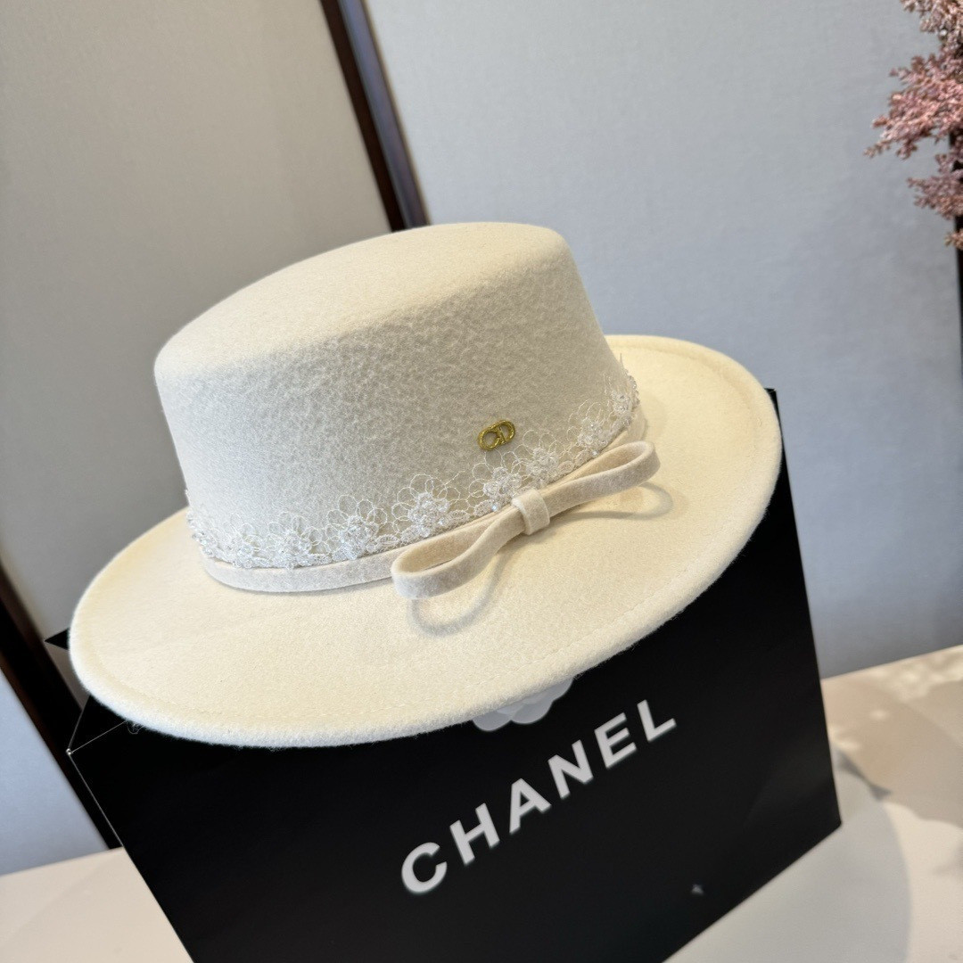 D*or wool felt hat 57cm head circumference