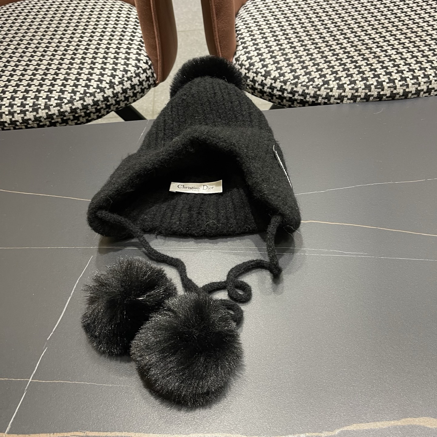 D*or trapper hat