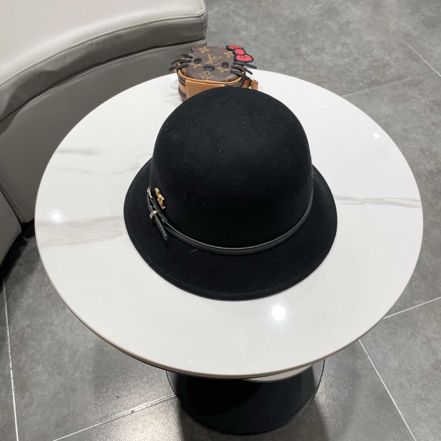 l0*is V*t0n bucket hat 100% wool 57cm head circumference
