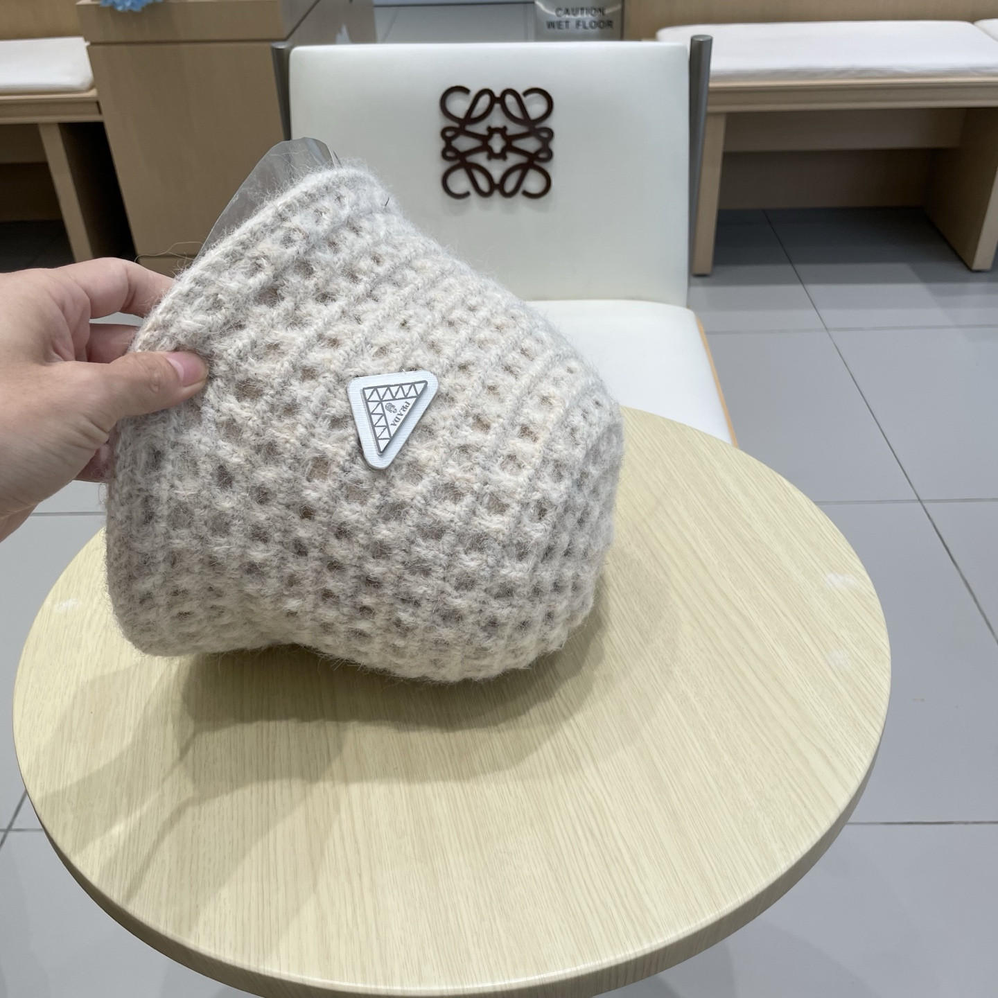 Pra*a knit bucket hat