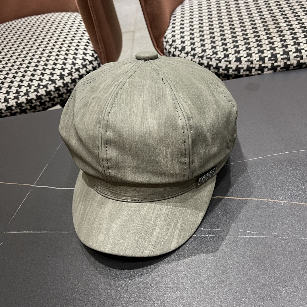 Pra*a newsboy cap