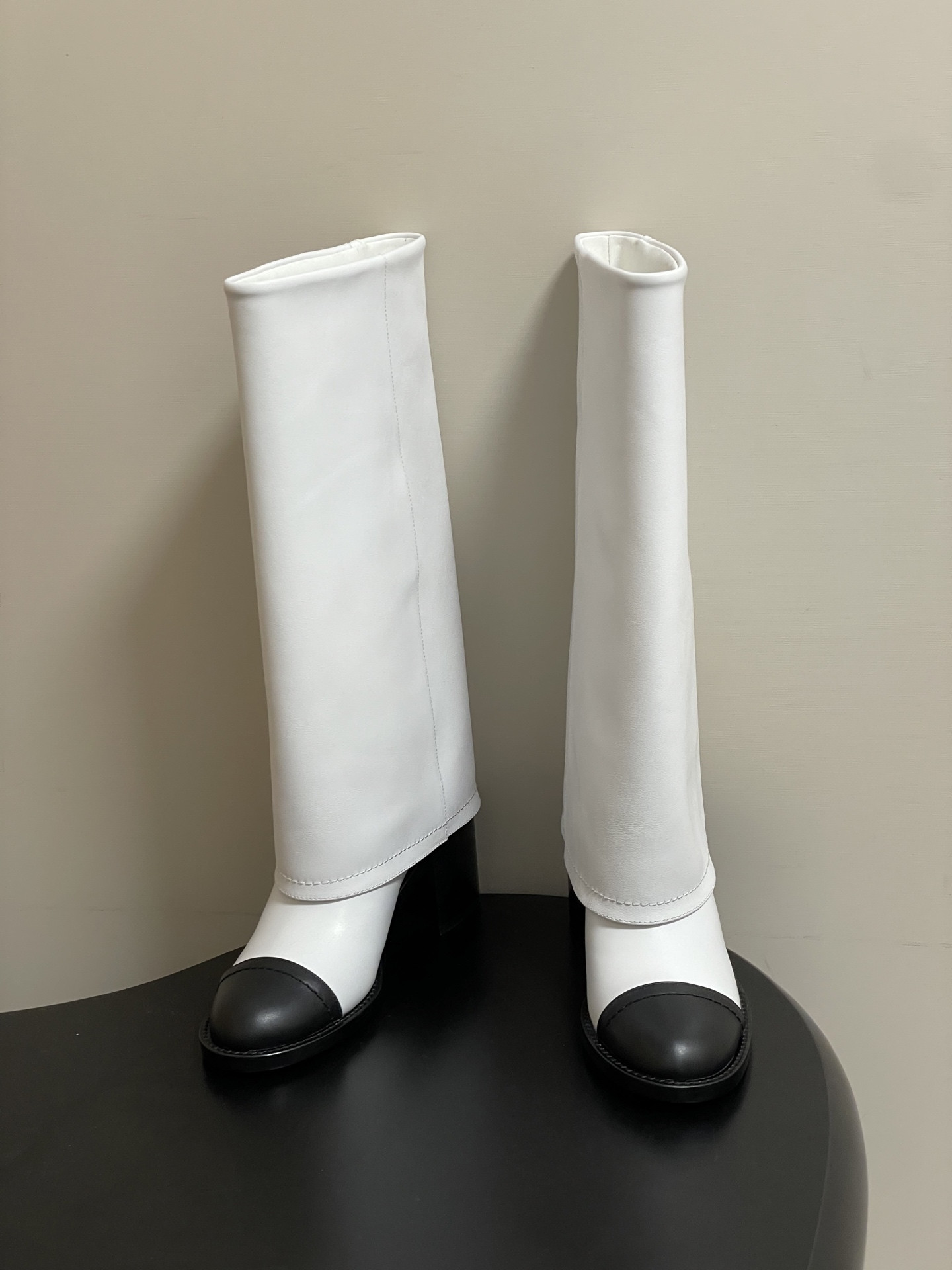 ua Ch*el high boots 7cm heel