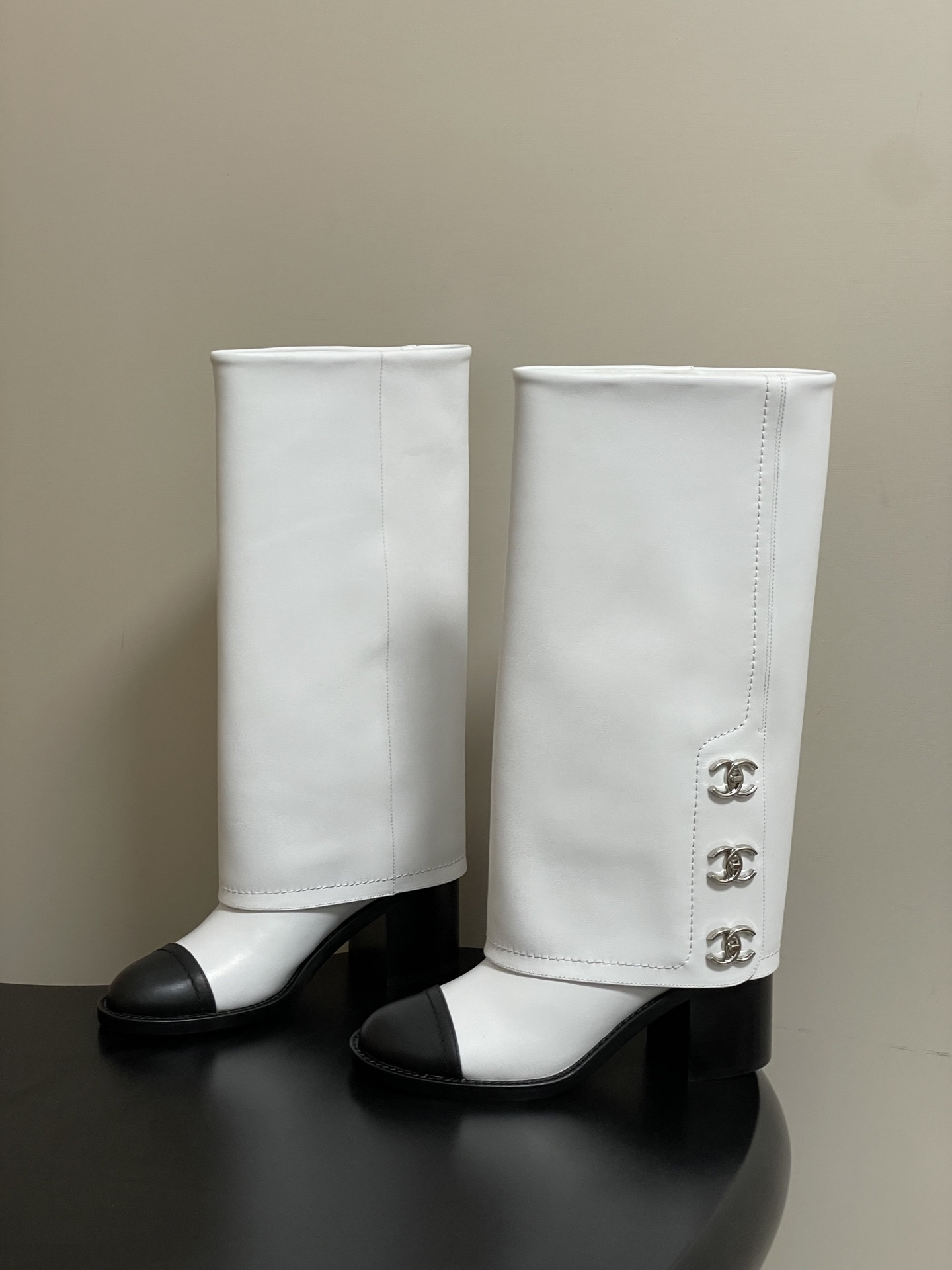 ua Ch*el high boots 7cm heel