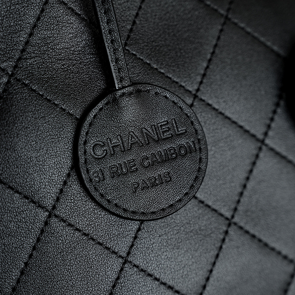 Ch*el 26c bucket bag 12x32x31cm