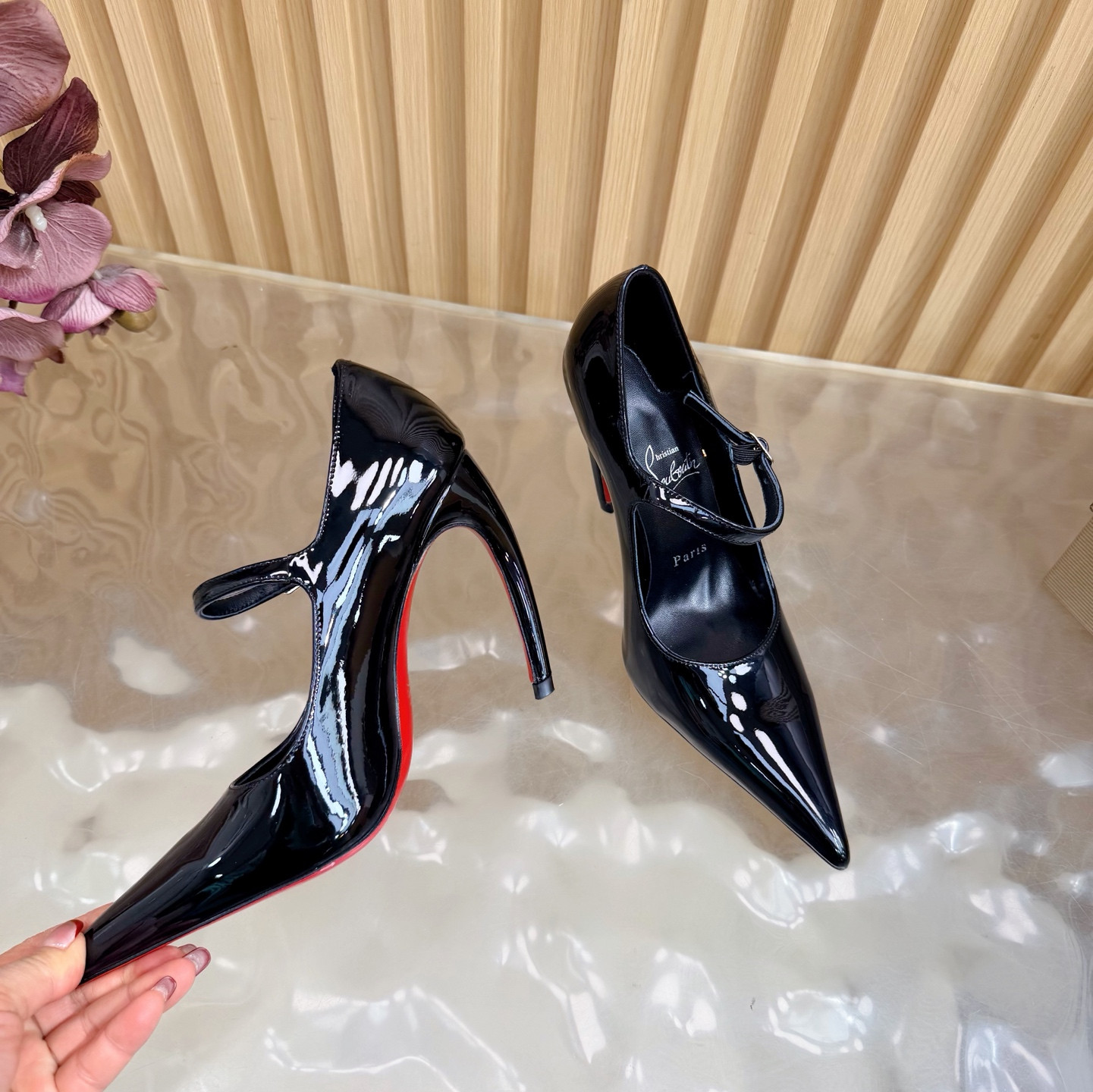 ua Ch**an louboutin mary jane pumps 15cm heel
