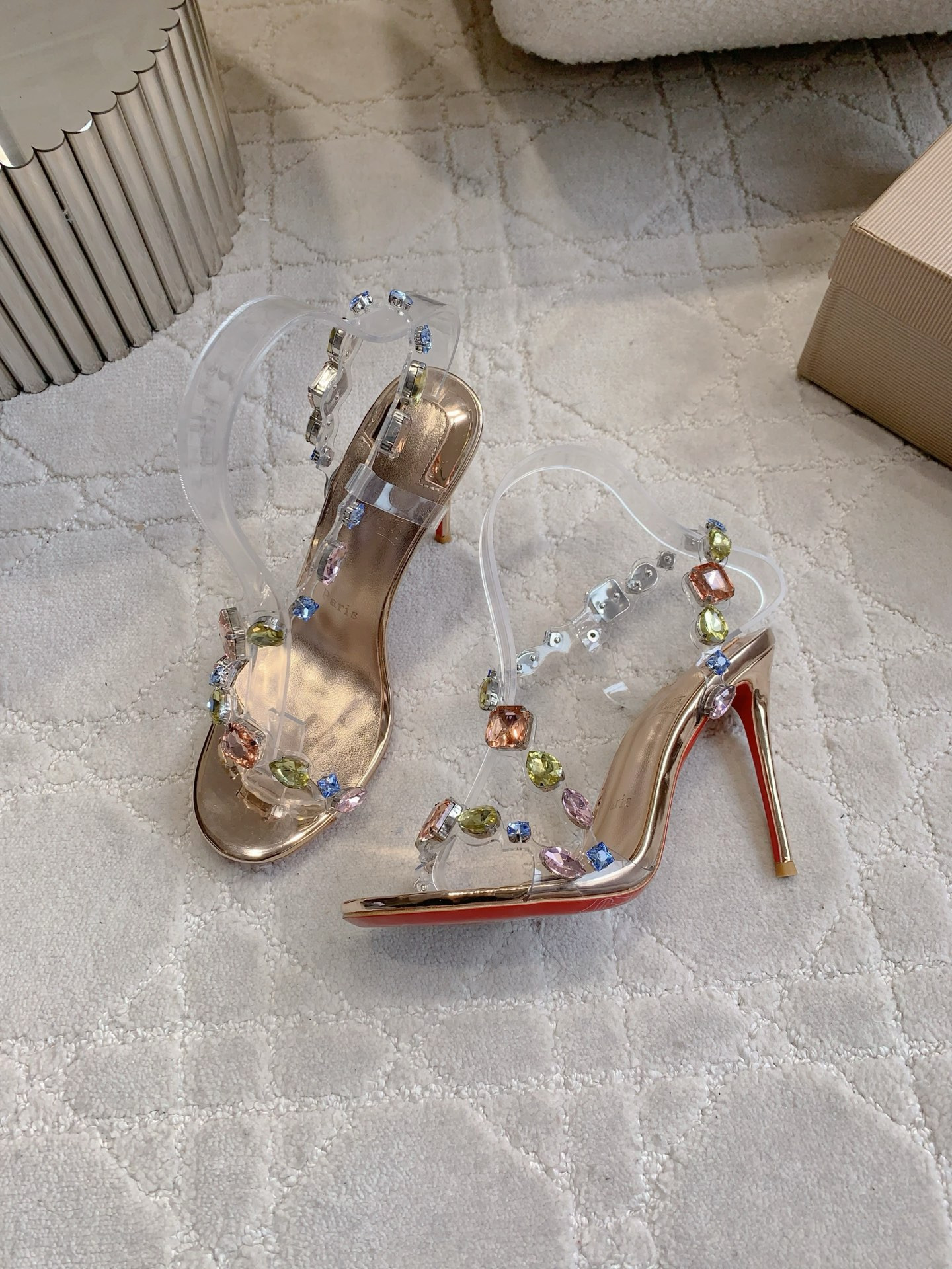 ua Ch**an louboutin rosa z jewel 9.5cm heel