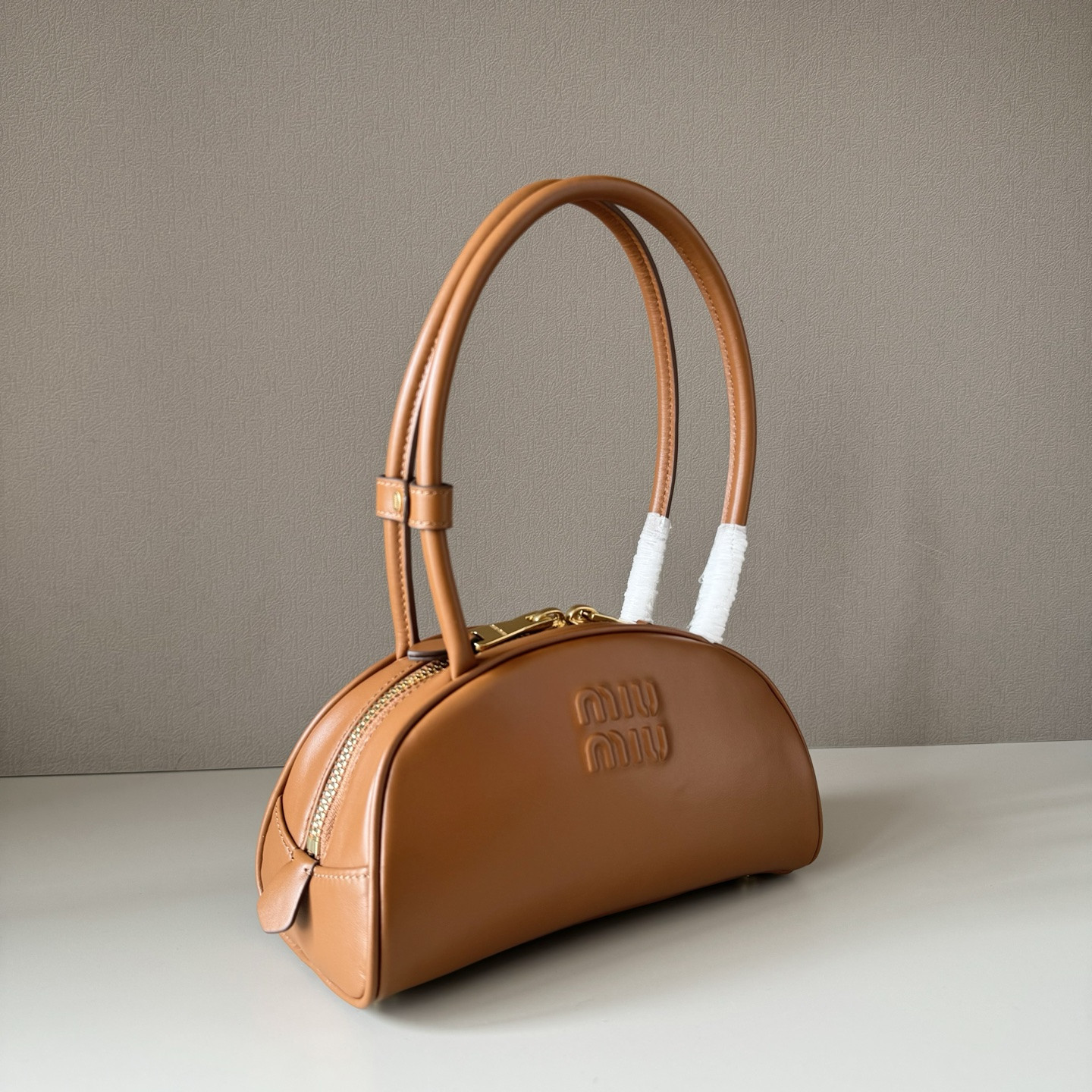 M1v M1v small beau leather bag 11.5x23x10cm