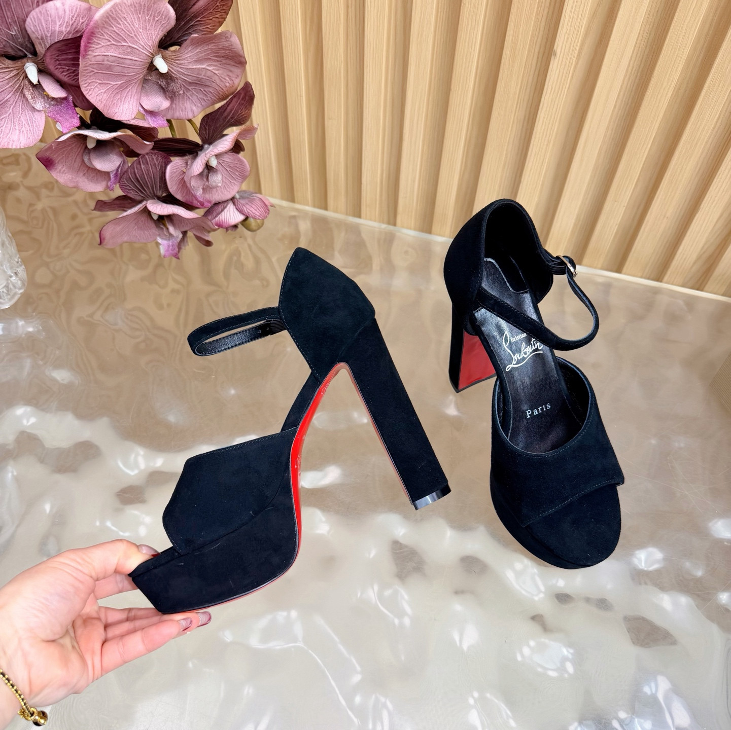 ua Ch**an louboutin sandaloo 130 mm strappy sandals black
