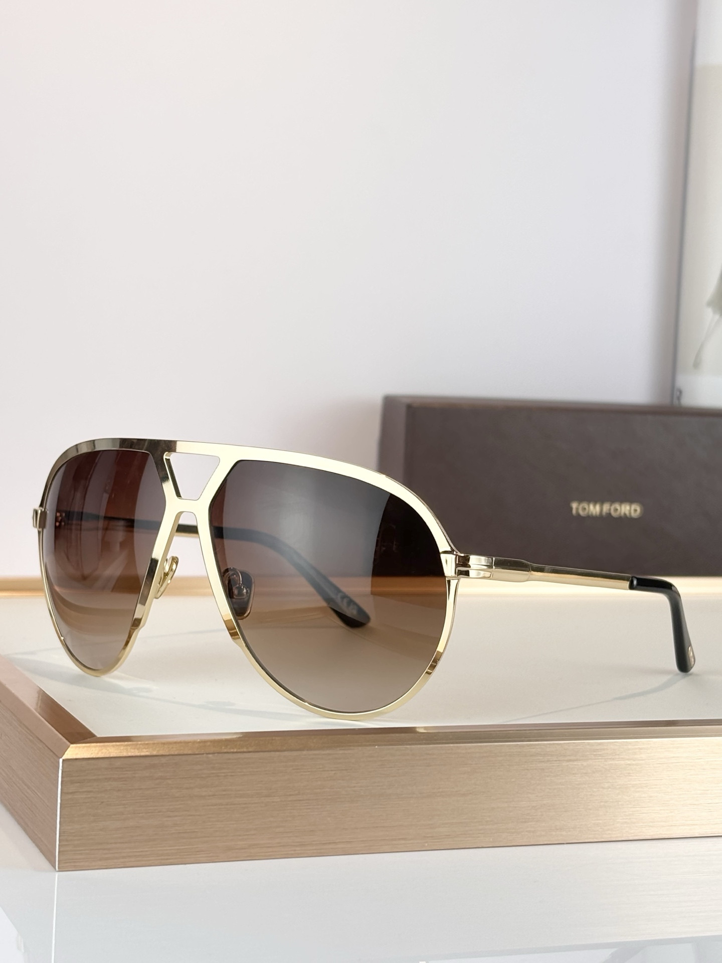 t0m F0rd glasses tf1060 64-14-135