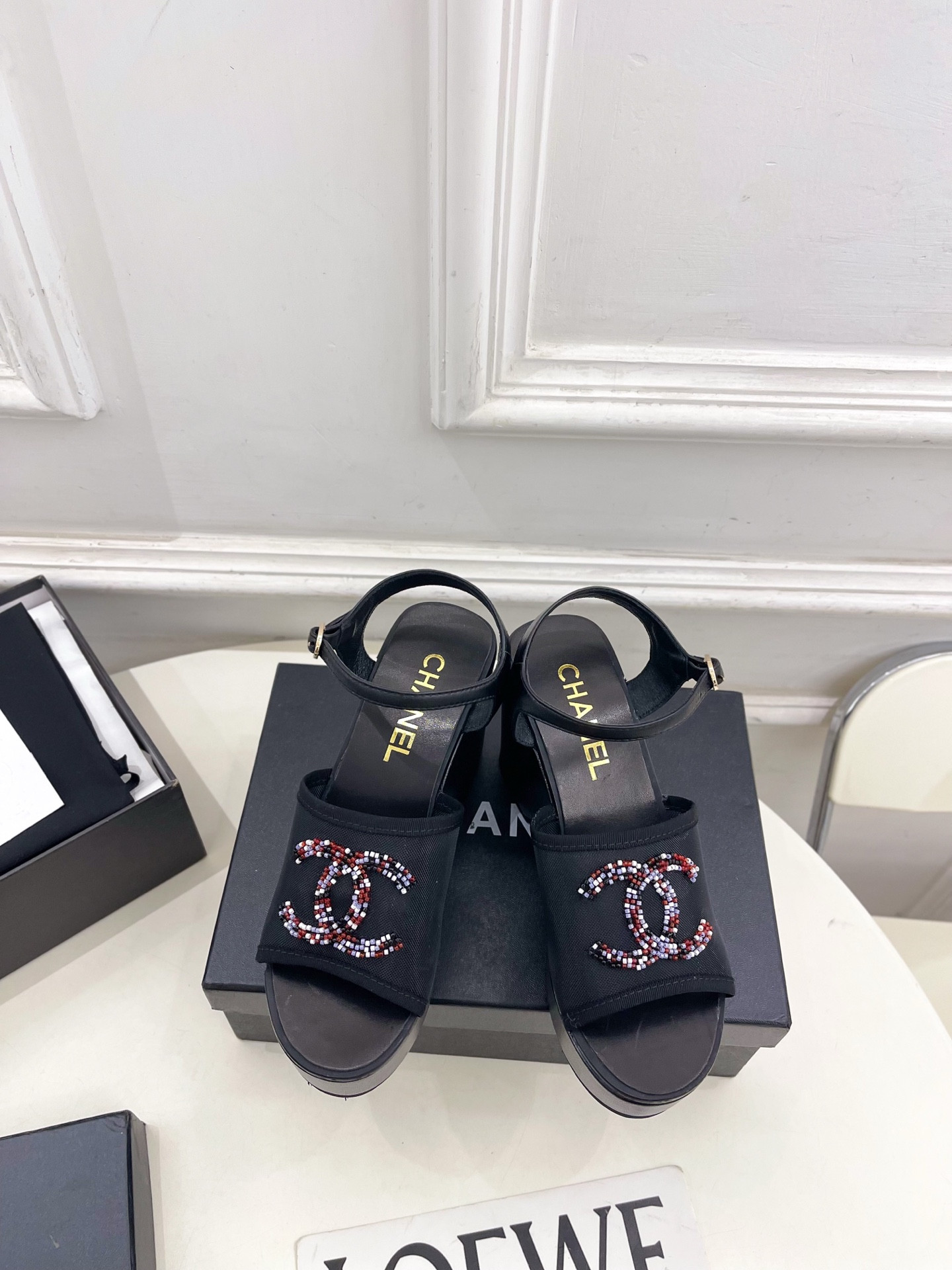 ua Ch*el sandals 9.5cm heel