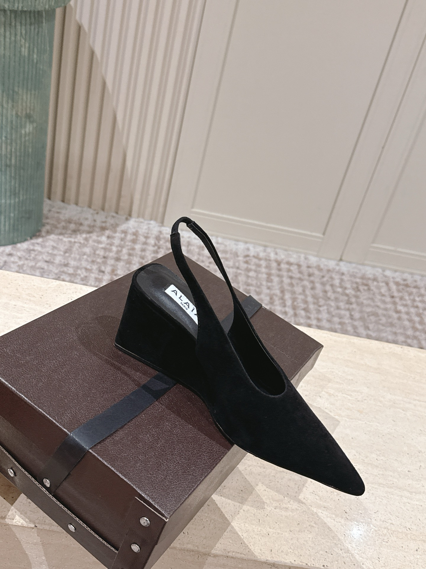 ua A1a1a cube slingbacks