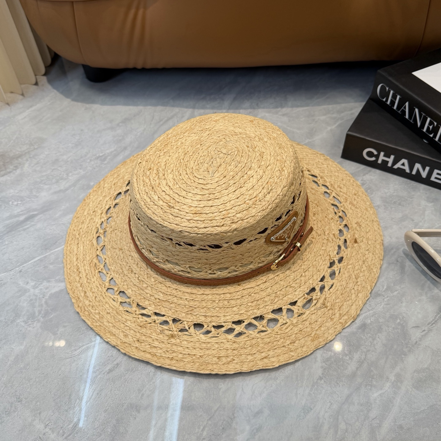 Pra*a straw hat