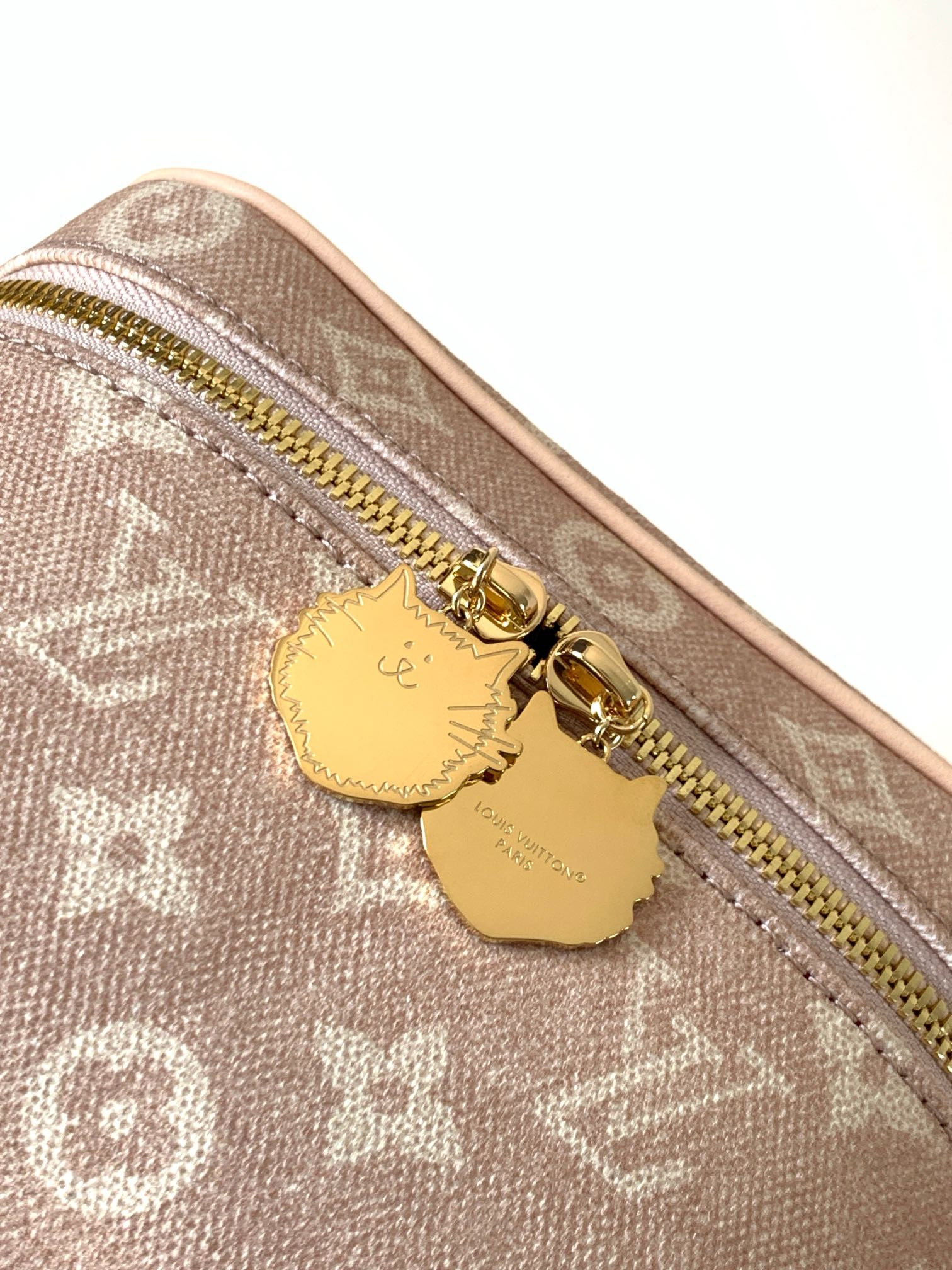 LV NICE Mini Makeup Bag M15170 20x13.5x12cm