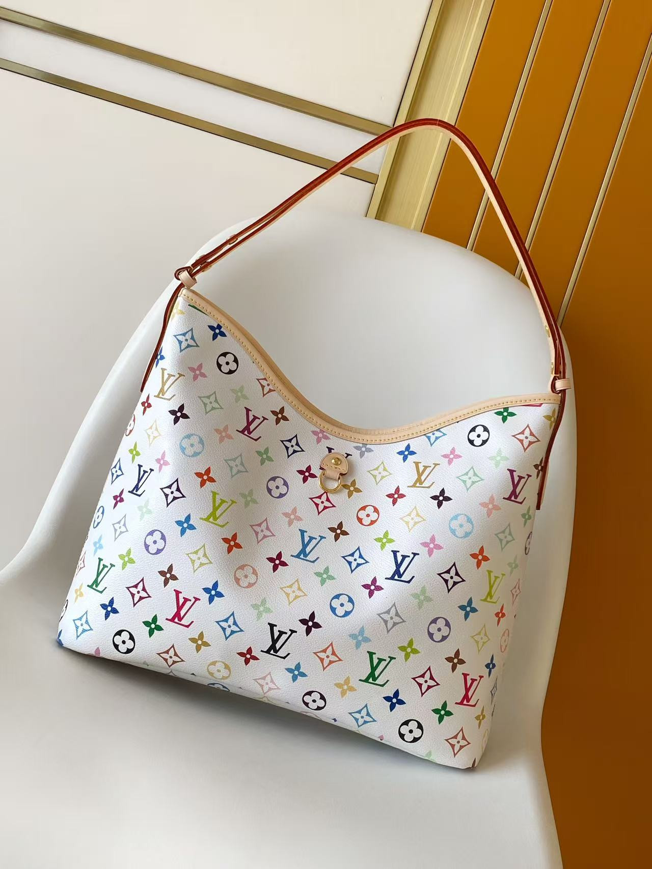 LV x TM LINEUP Handbag M27582 34.5x26x13cm