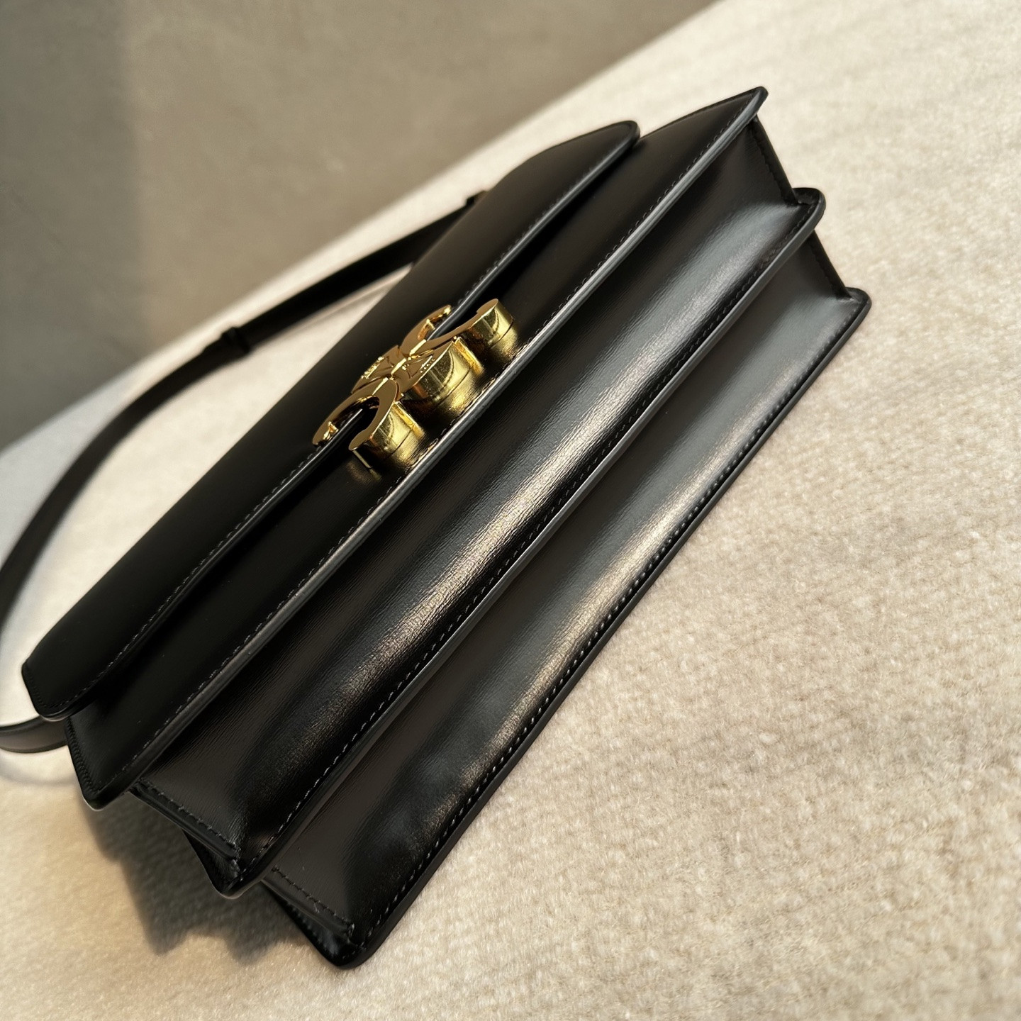 Ce**e medium triomphe folio 25.5x14x7.5cm