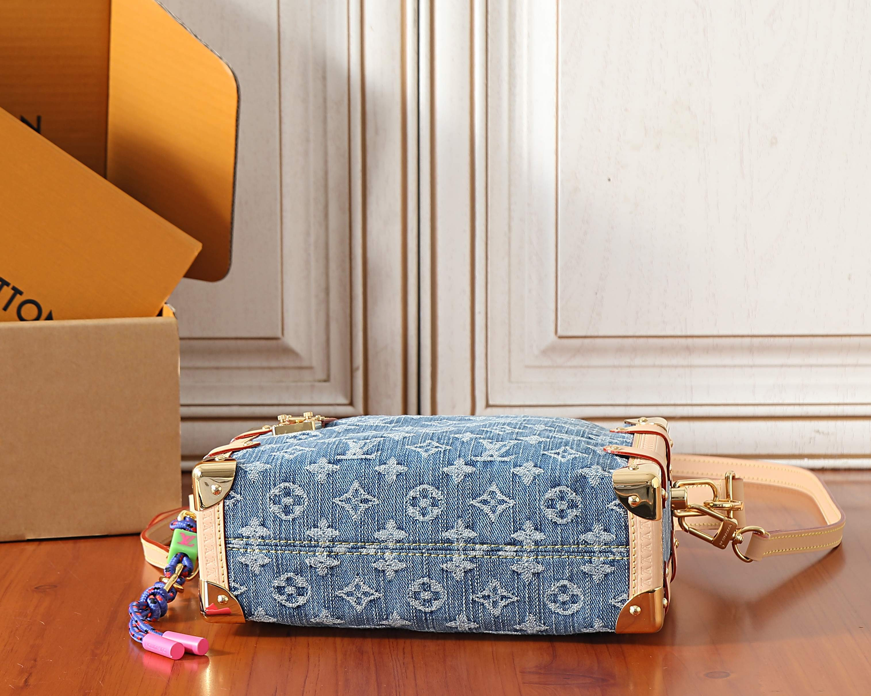 LV Side Trunk MM M27450 23.5x16x8.5cm