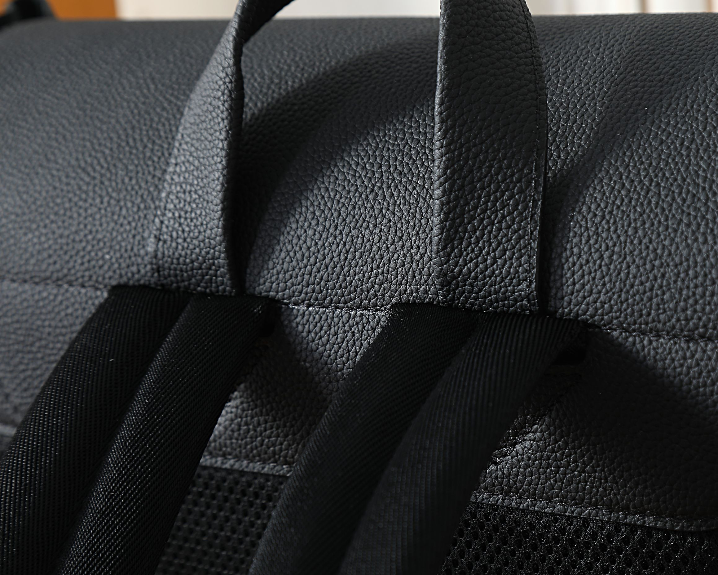 LV Fastline Backpack M15262 38x43x15cm