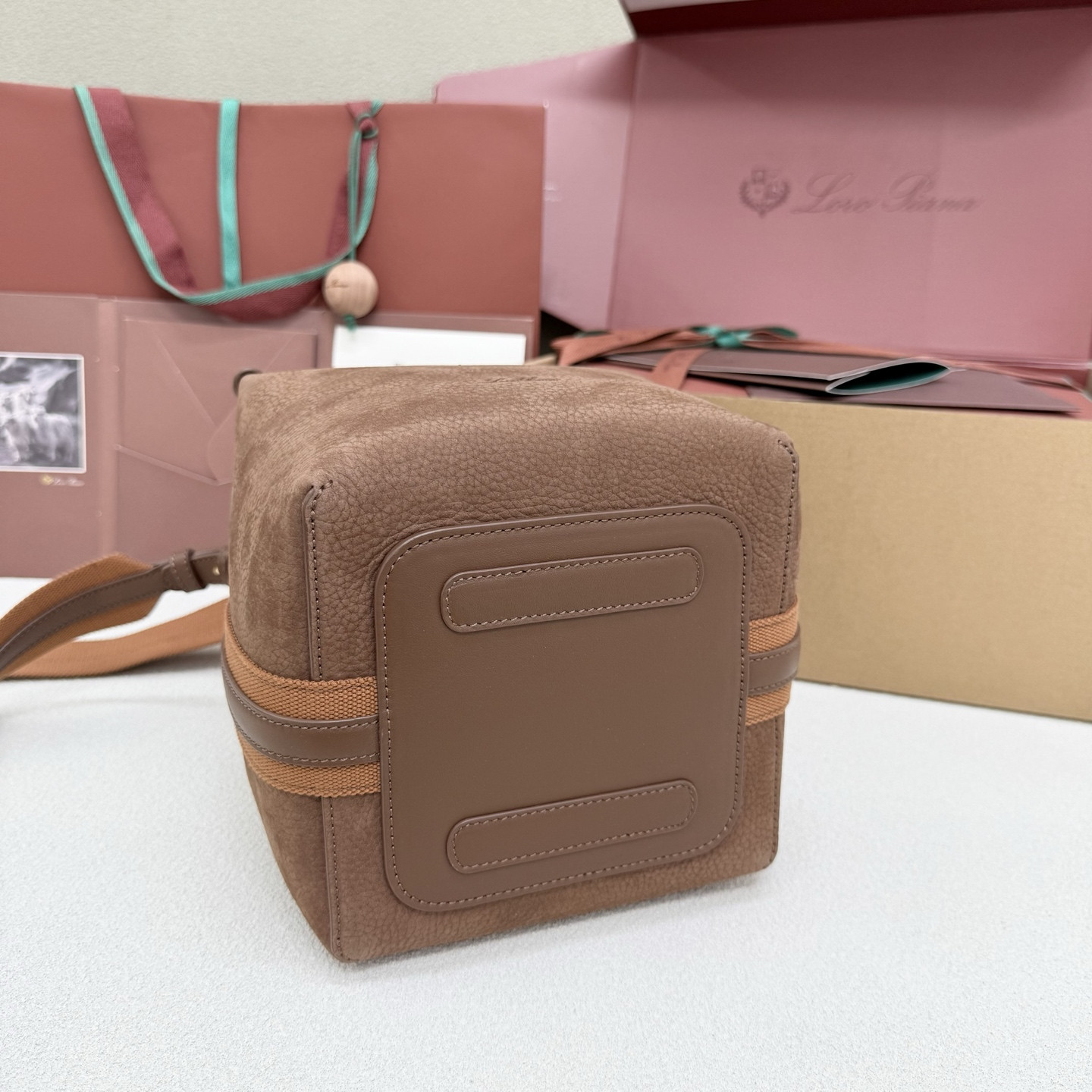 L**o p*ana small bale bag 17x20x17cm