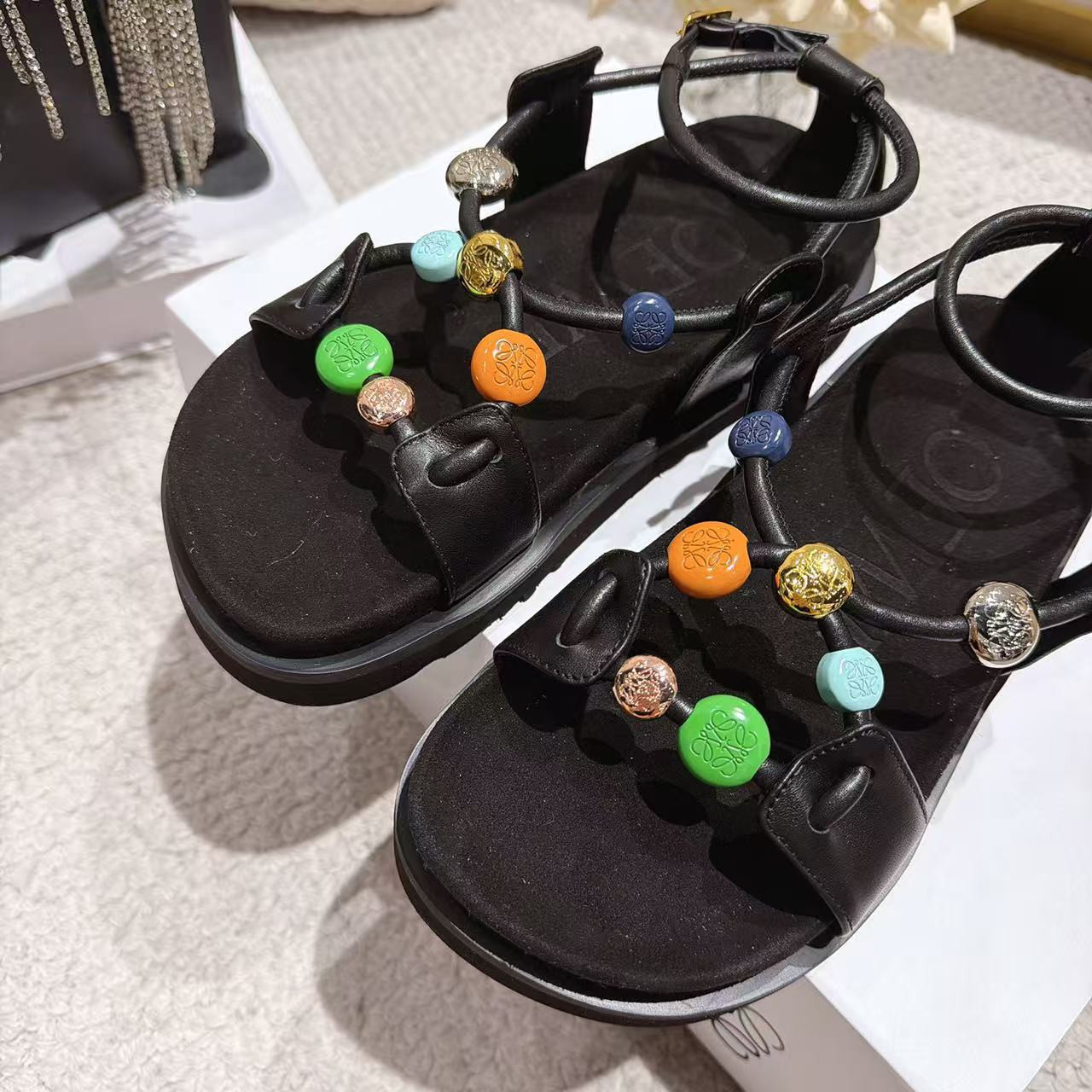 ua L0ew* pebble beads fussbett sandal