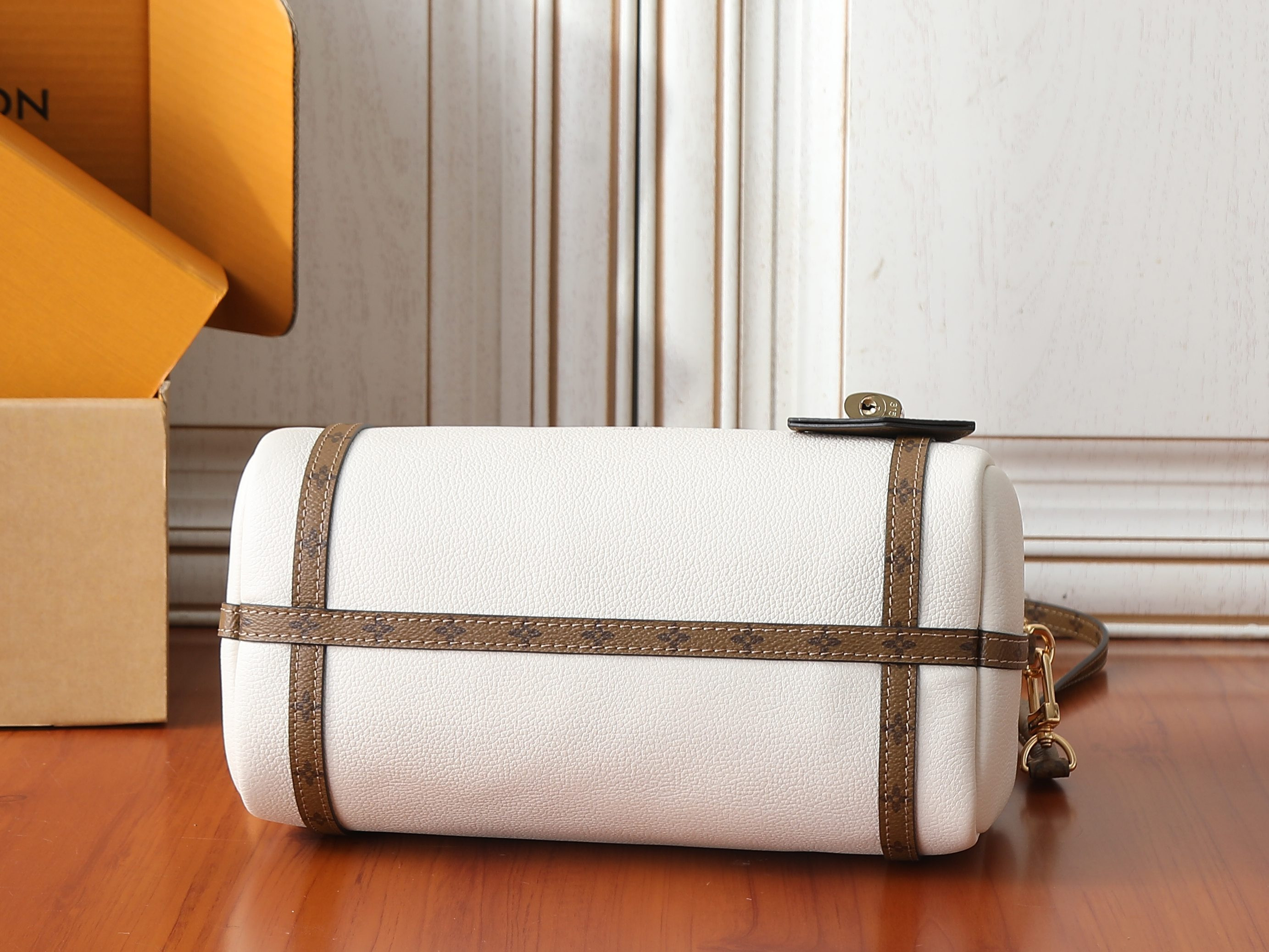 LV Express PM M29392 26x17x13.5cm