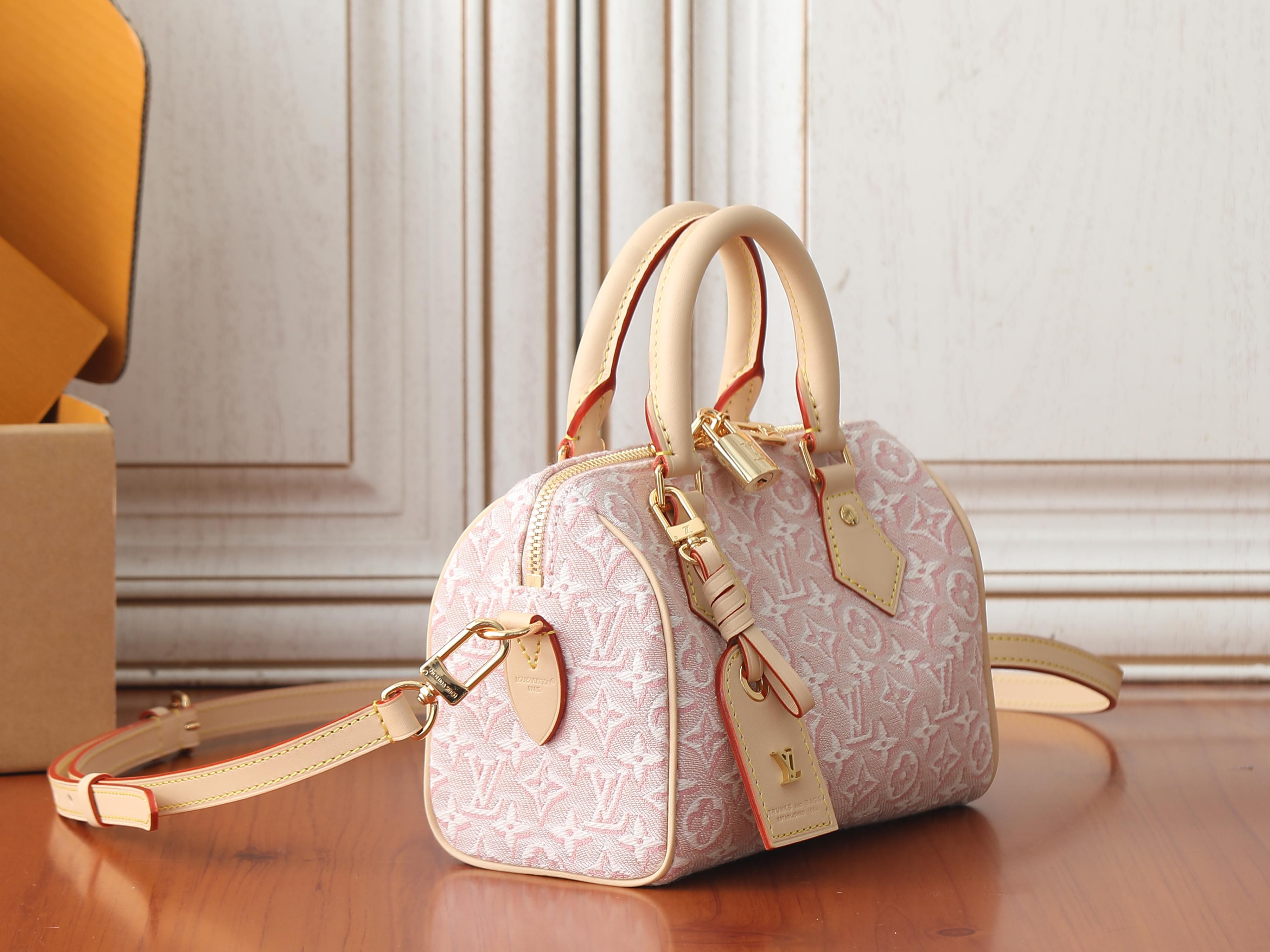 LV Speedy Bandoulière 20 M2A039 20.5x13.5x12cm