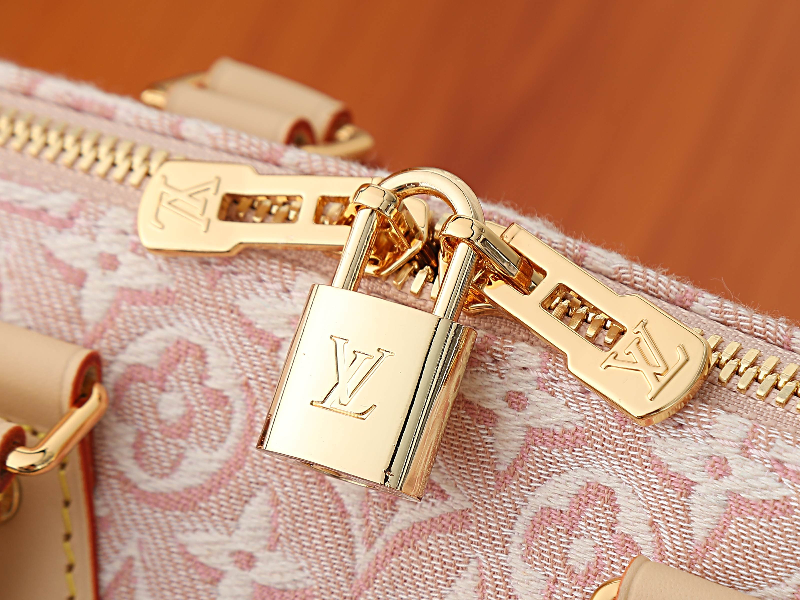 LV Speedy Bandoulière 20 M2A039 20.5x13.5x12cm