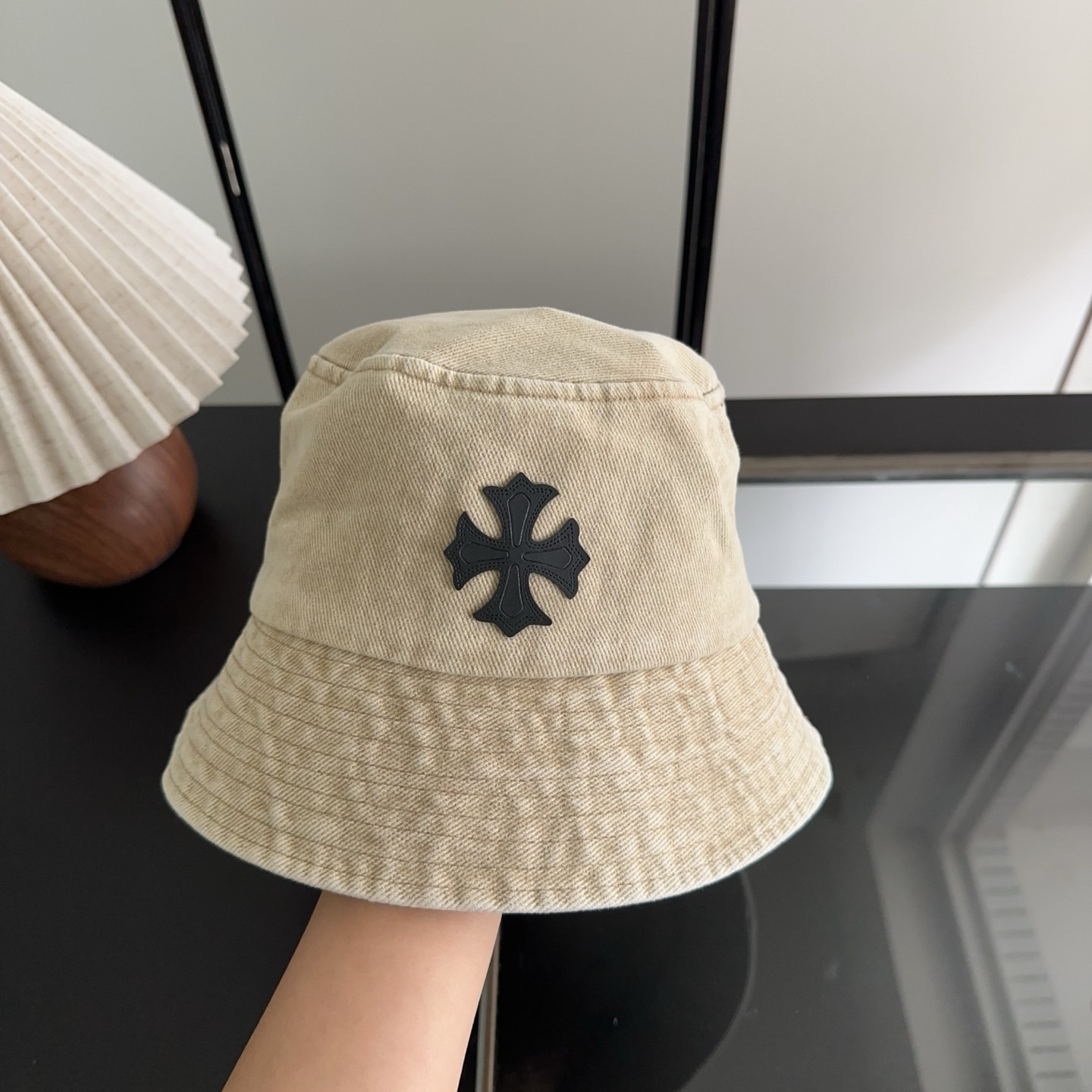 Ch**me He**ts bucket hat