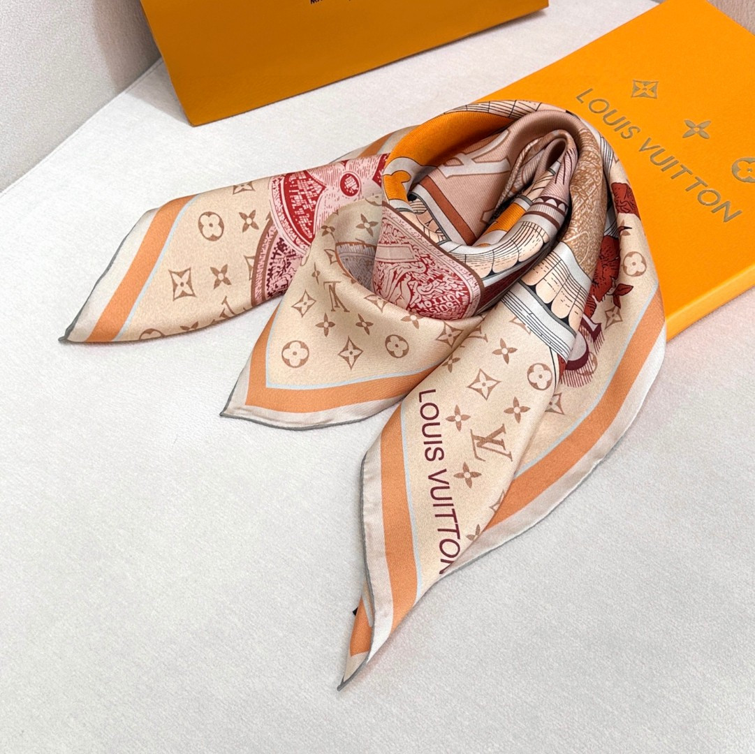 LV silk scarf 90x90cm