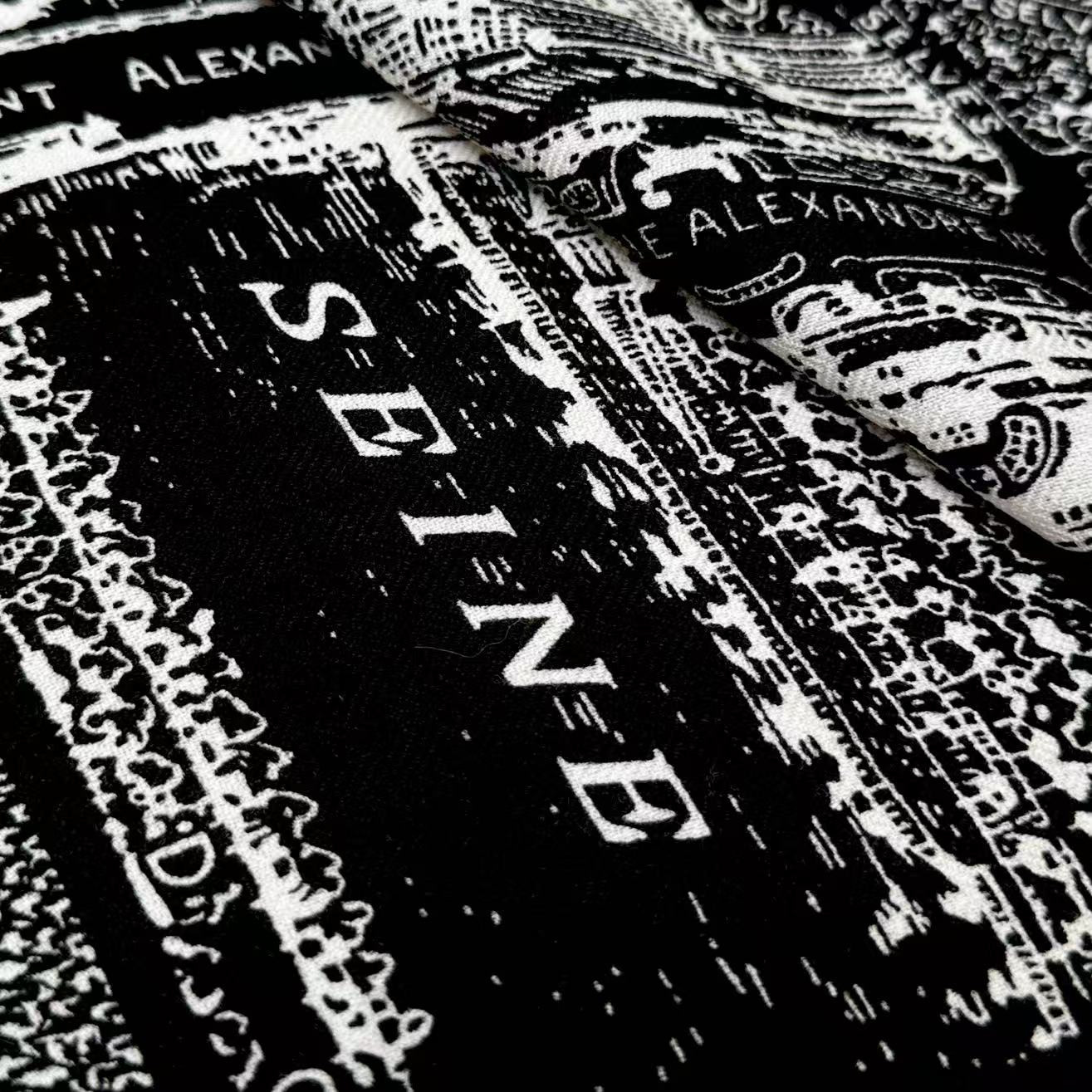 D*or silk scarf 110x110cm