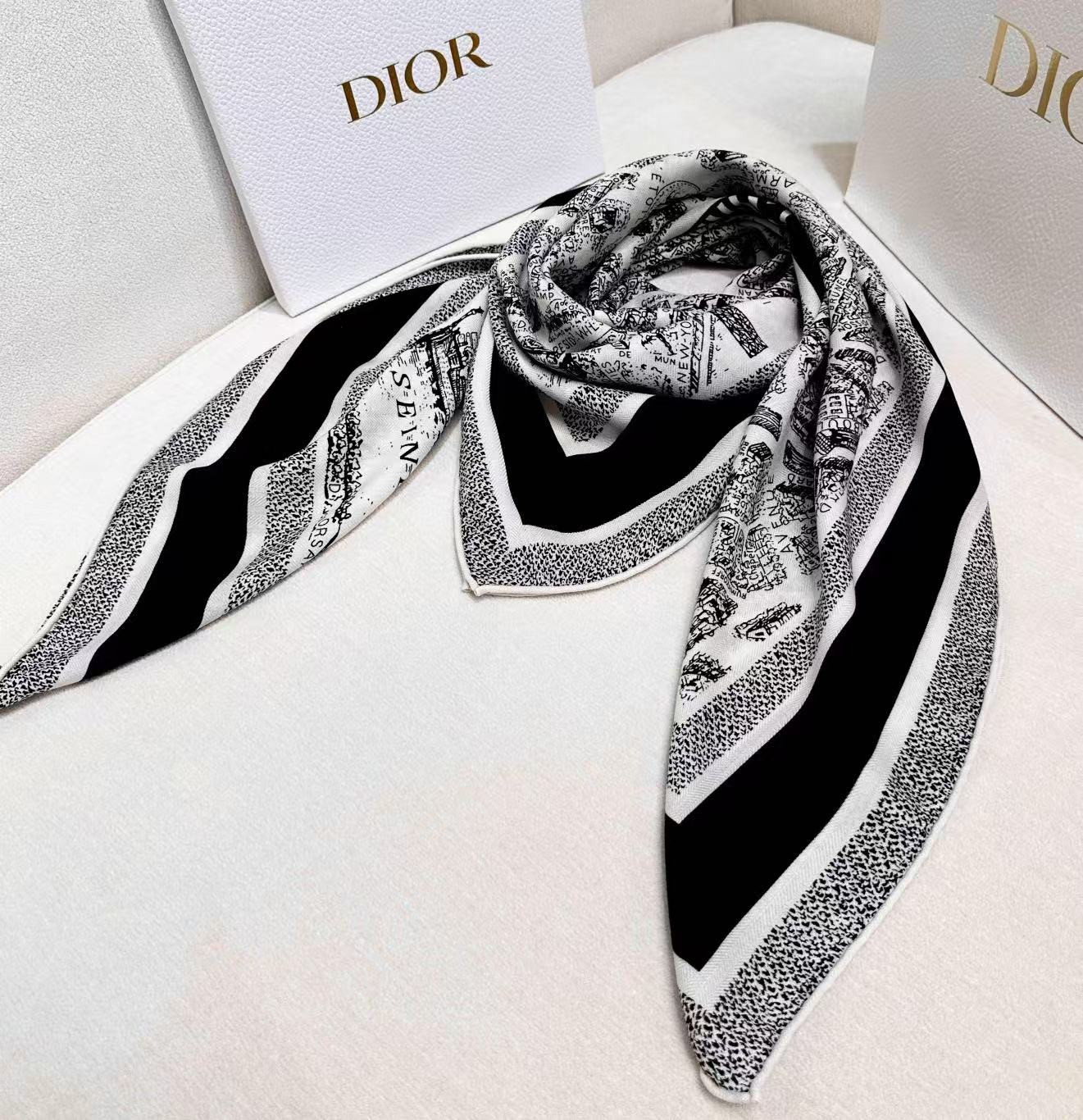 D*or silk scarf 110x110cm