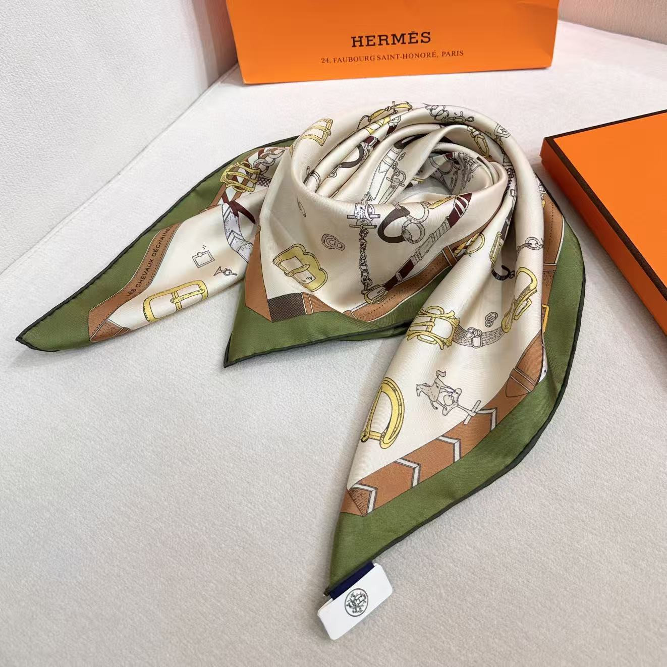 H**mes scarf 88.5x88.5cm