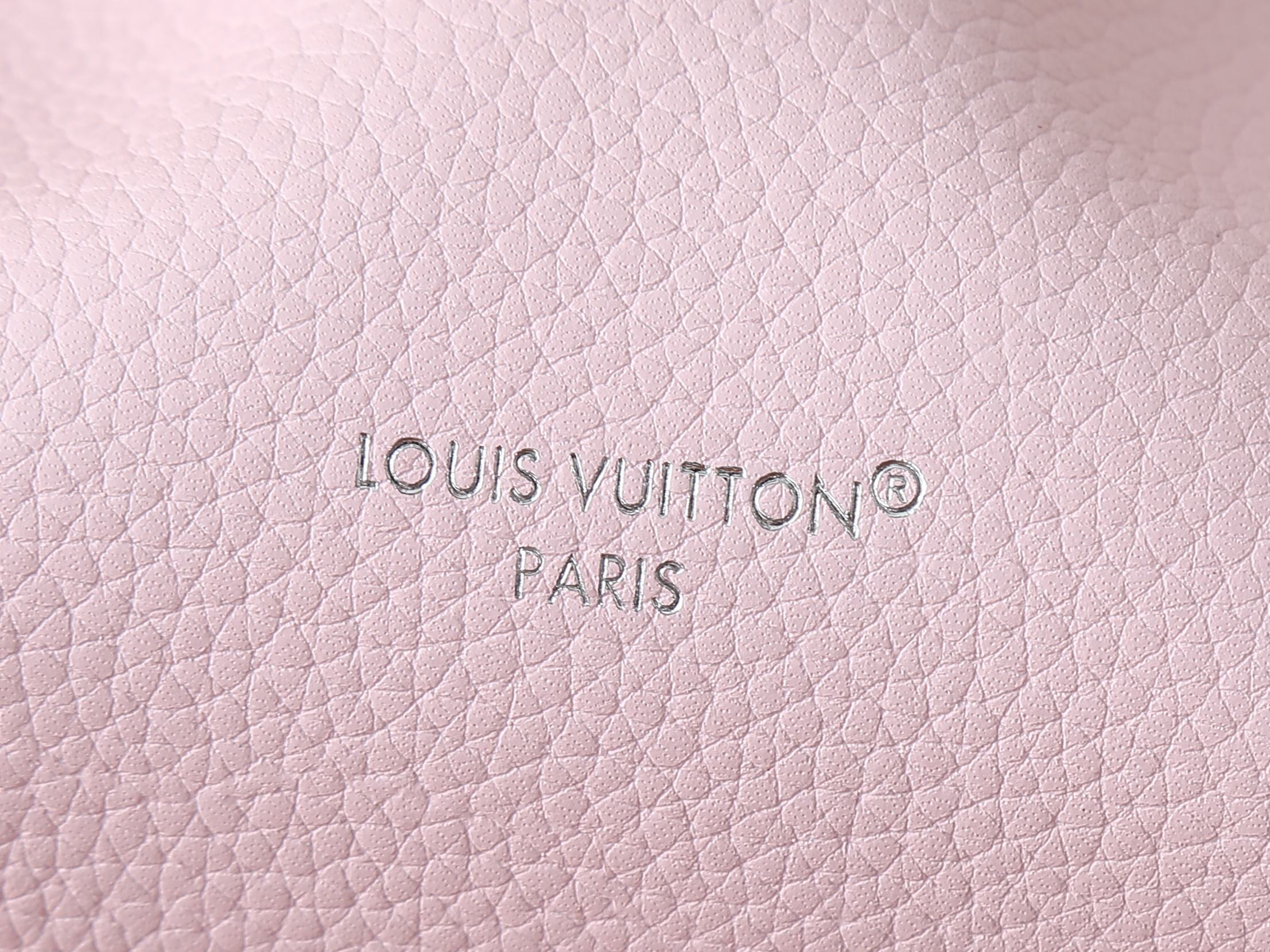 LV Nano Noé Trunk M2A067 15x17x8cm