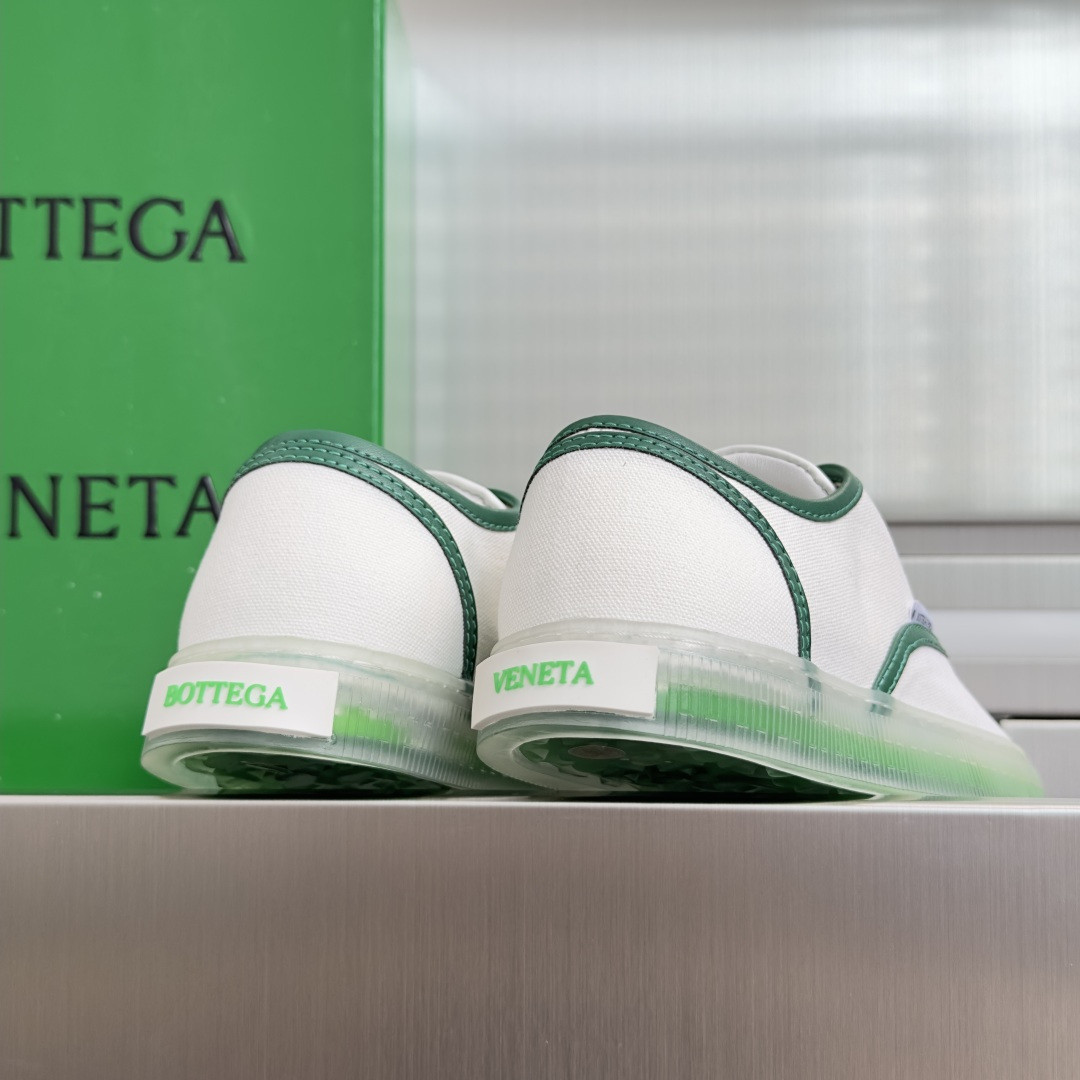 ua bo*te*ga Ve*ne*ta serena sneakers