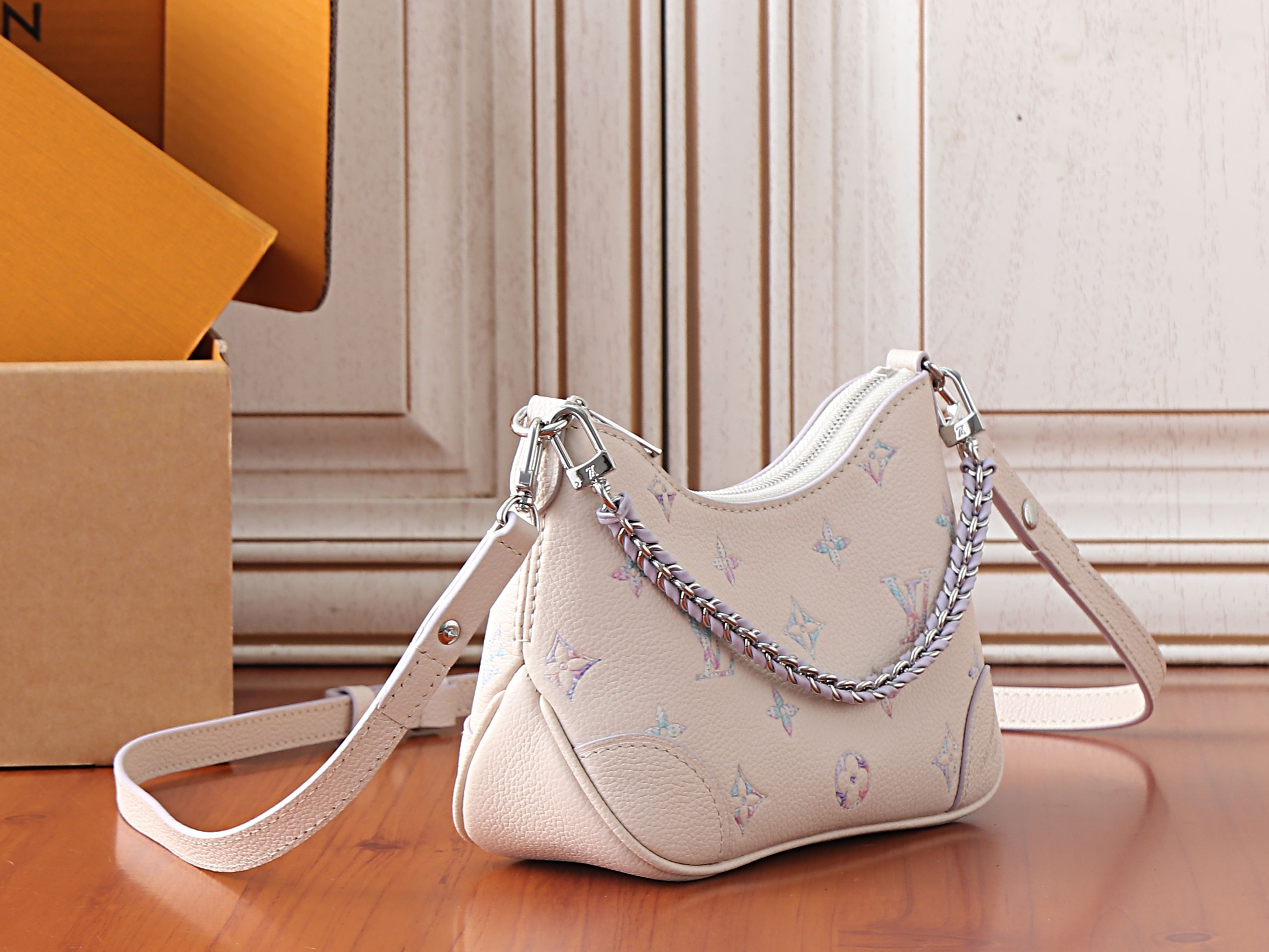 LV Nano Boulogne M29779 19x13x8cm